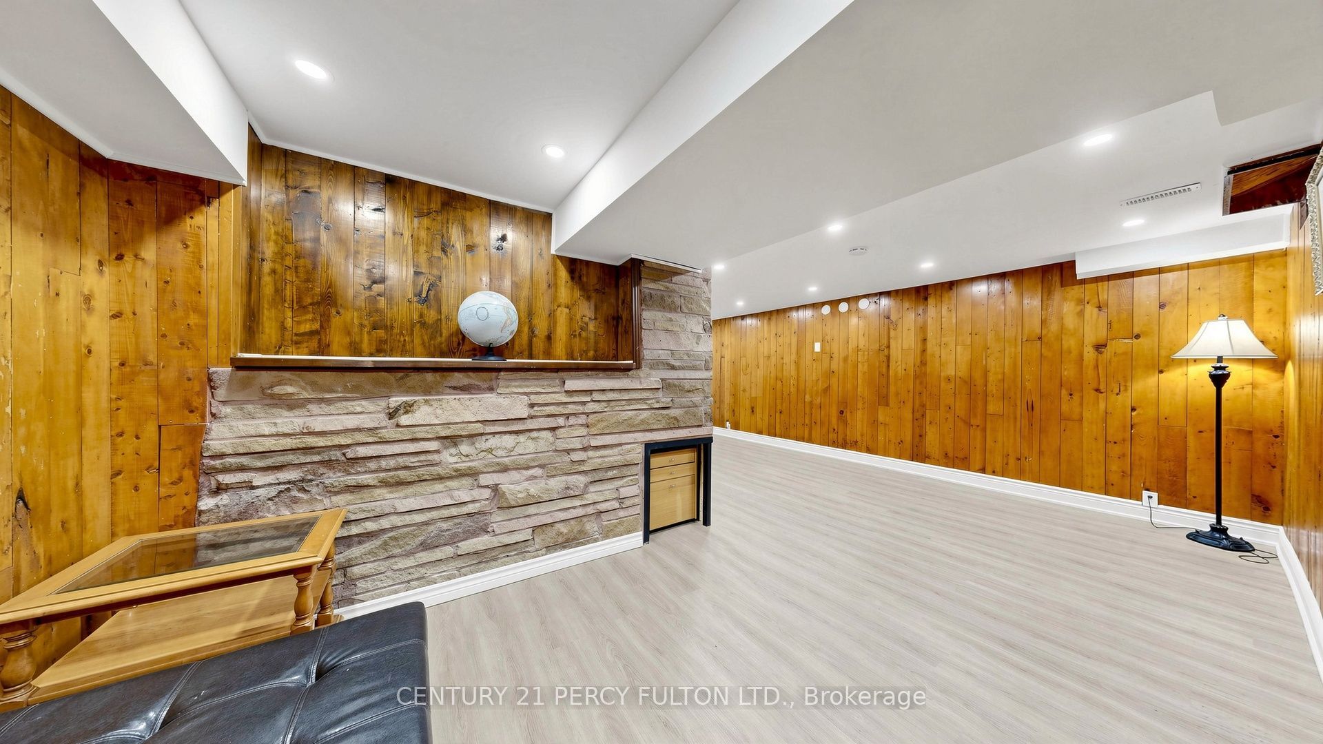 70 Knightsbridge Way Property Photo 44