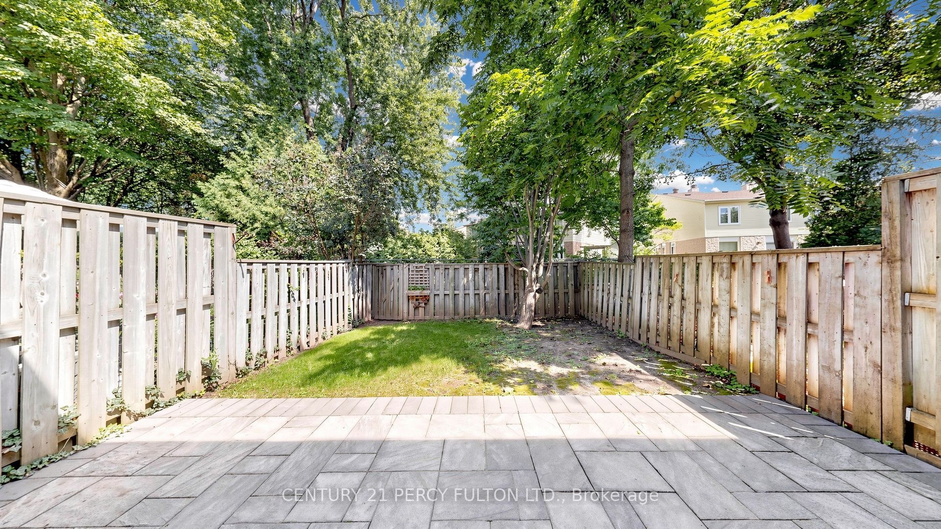 70 Knightsbridge Way Property Photo 49