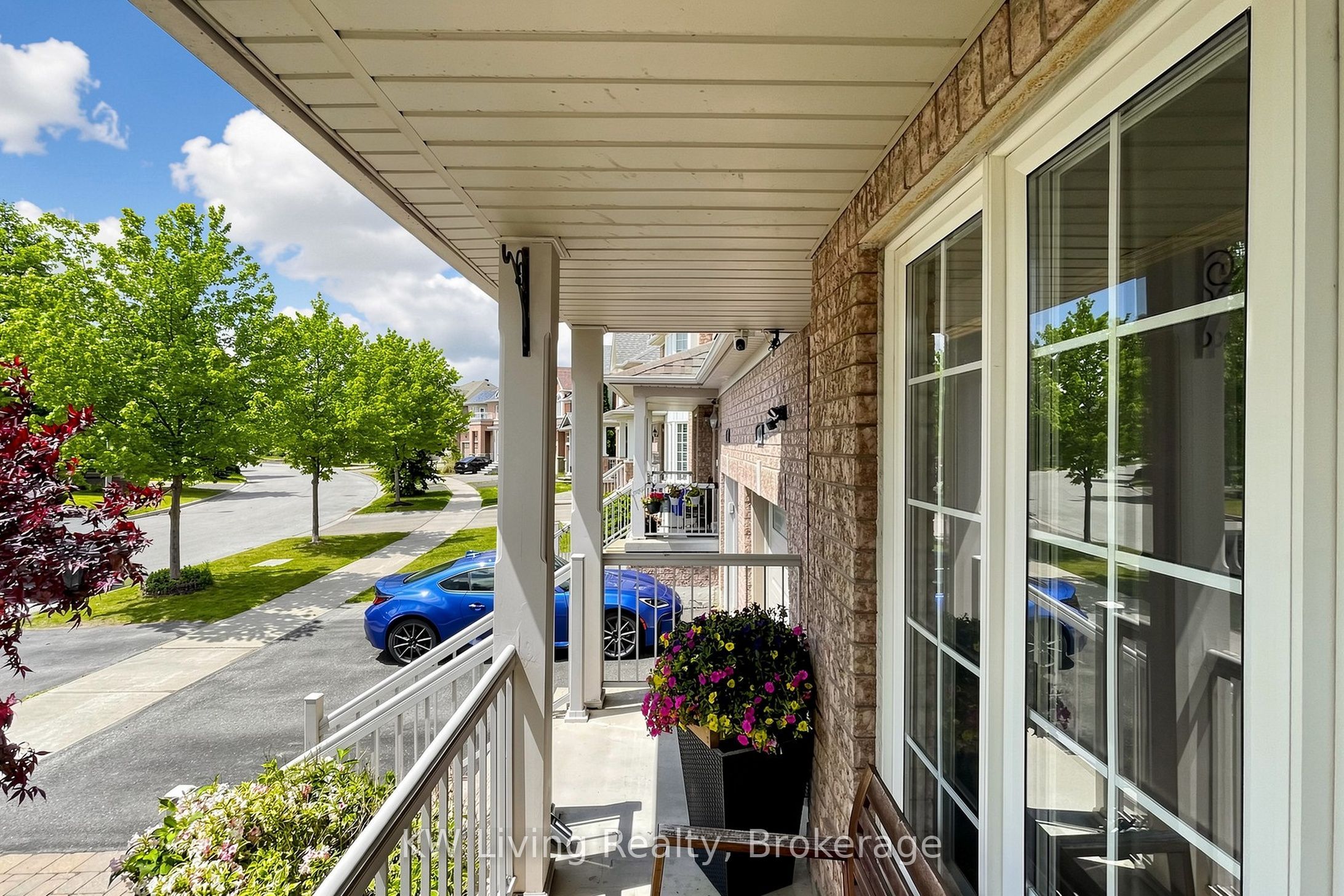 72 Stotts Crescent Property Photo 3
