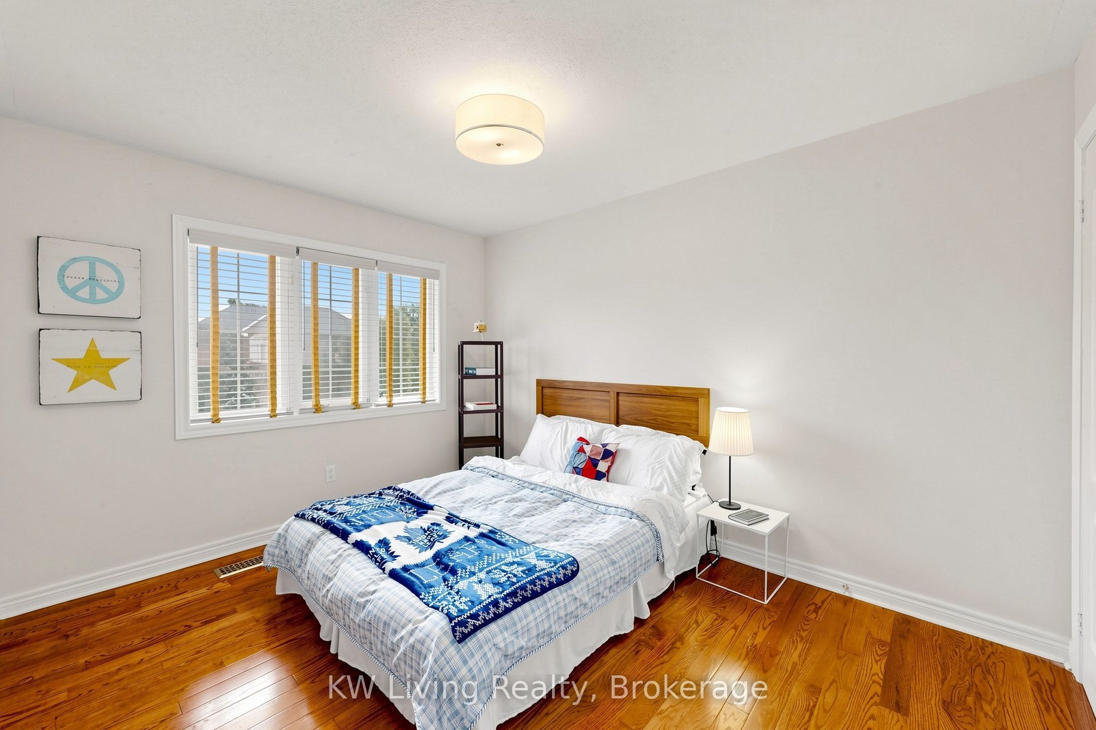 72 Stotts Crescent Property Photo 19