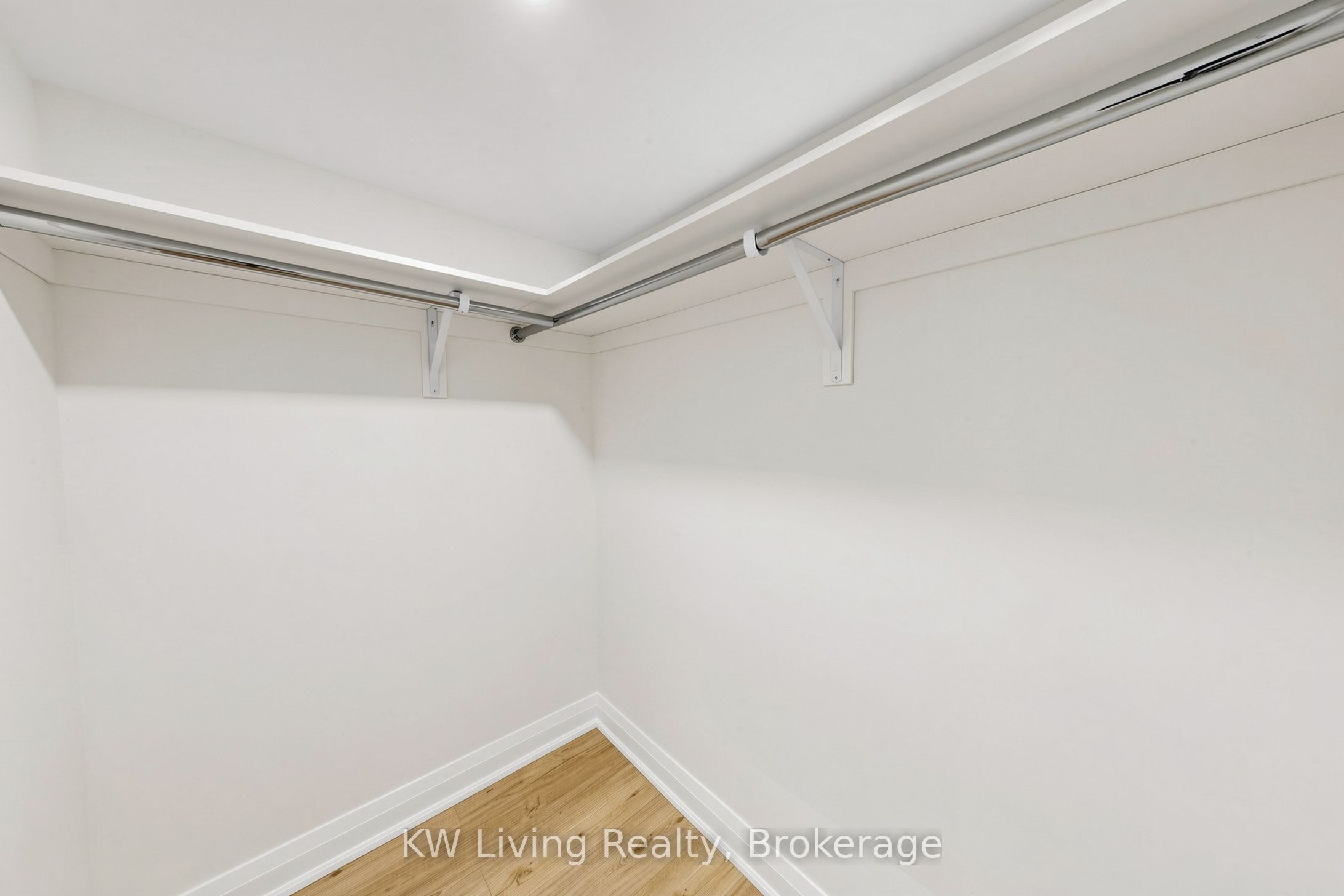 72 Stotts Crescent Property Photo 35