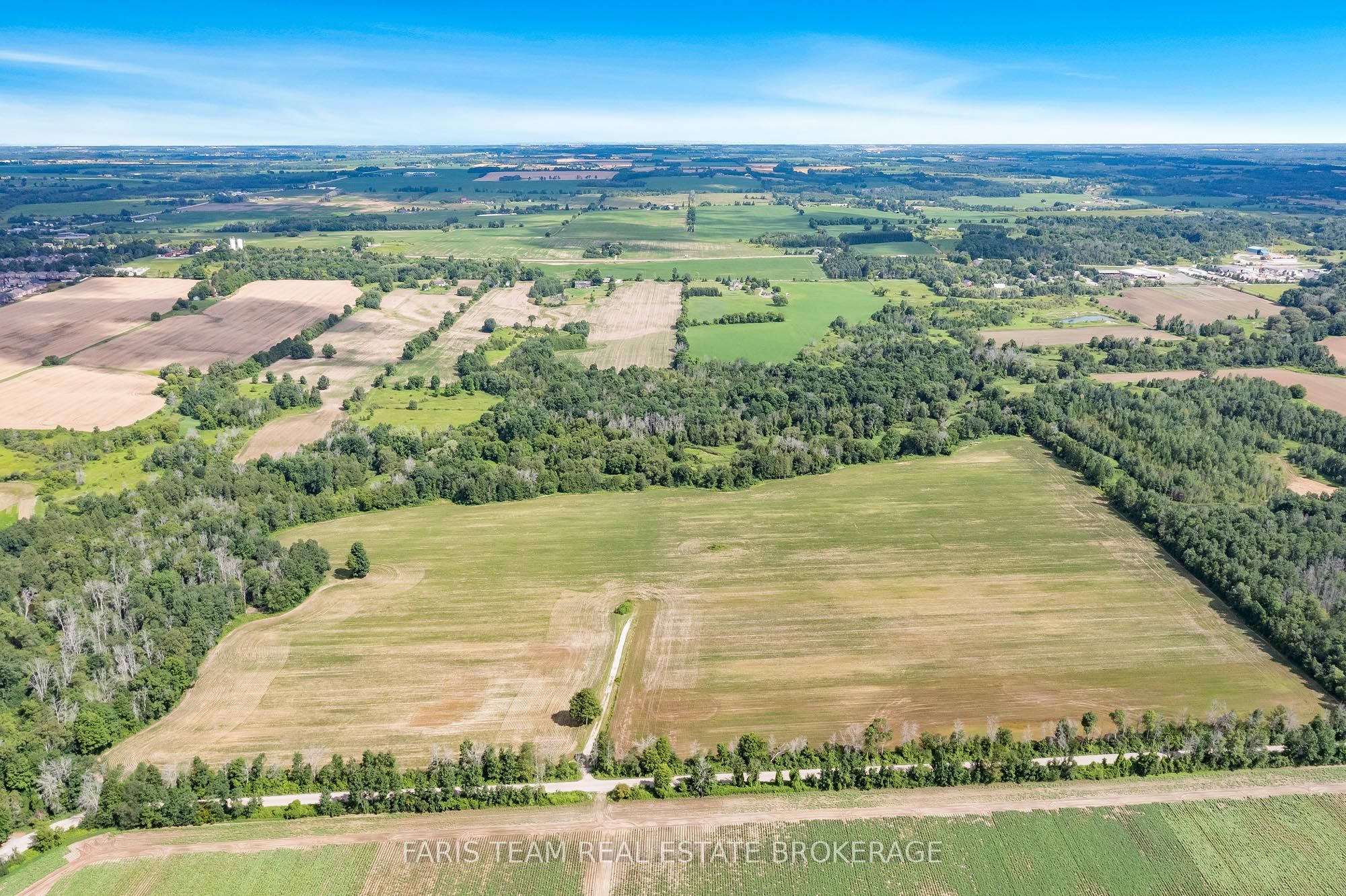 4065 15th Line Property Photo 9