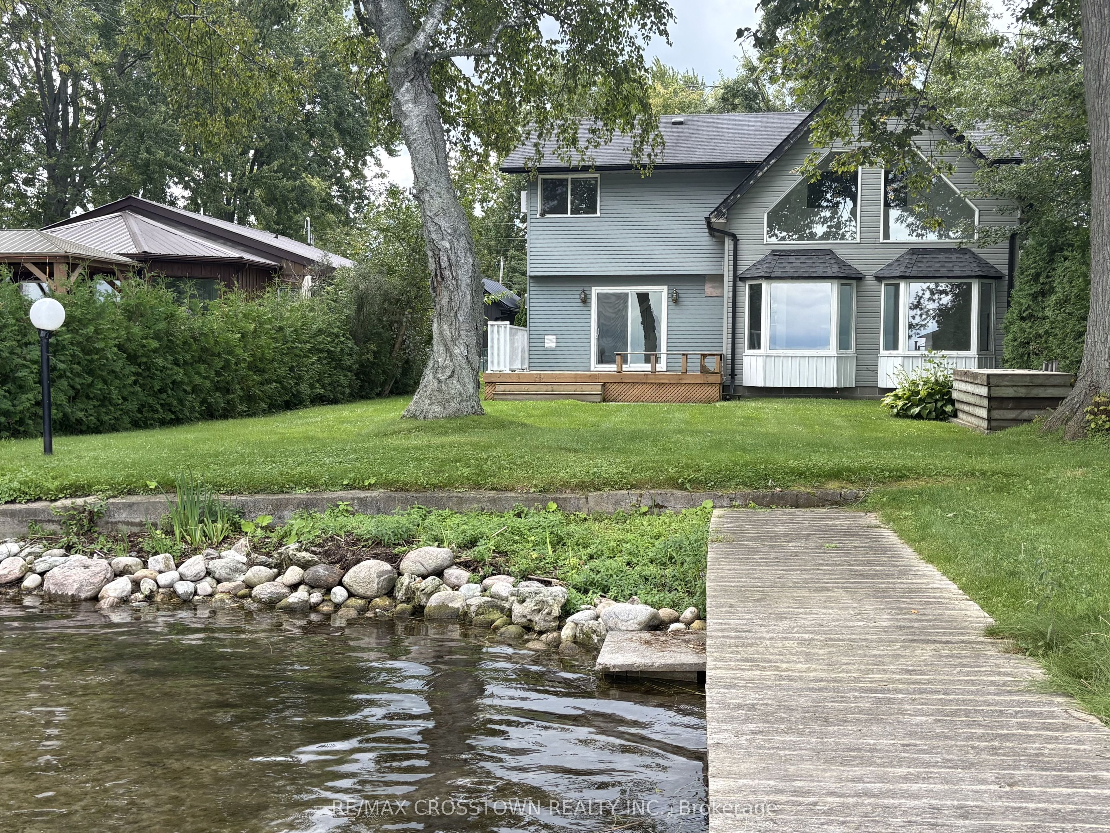 128 Moores Beach Road Property Photo 1