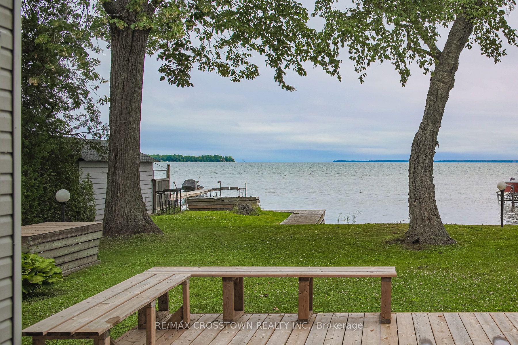 128 Moores Beach Road Property Photo 3