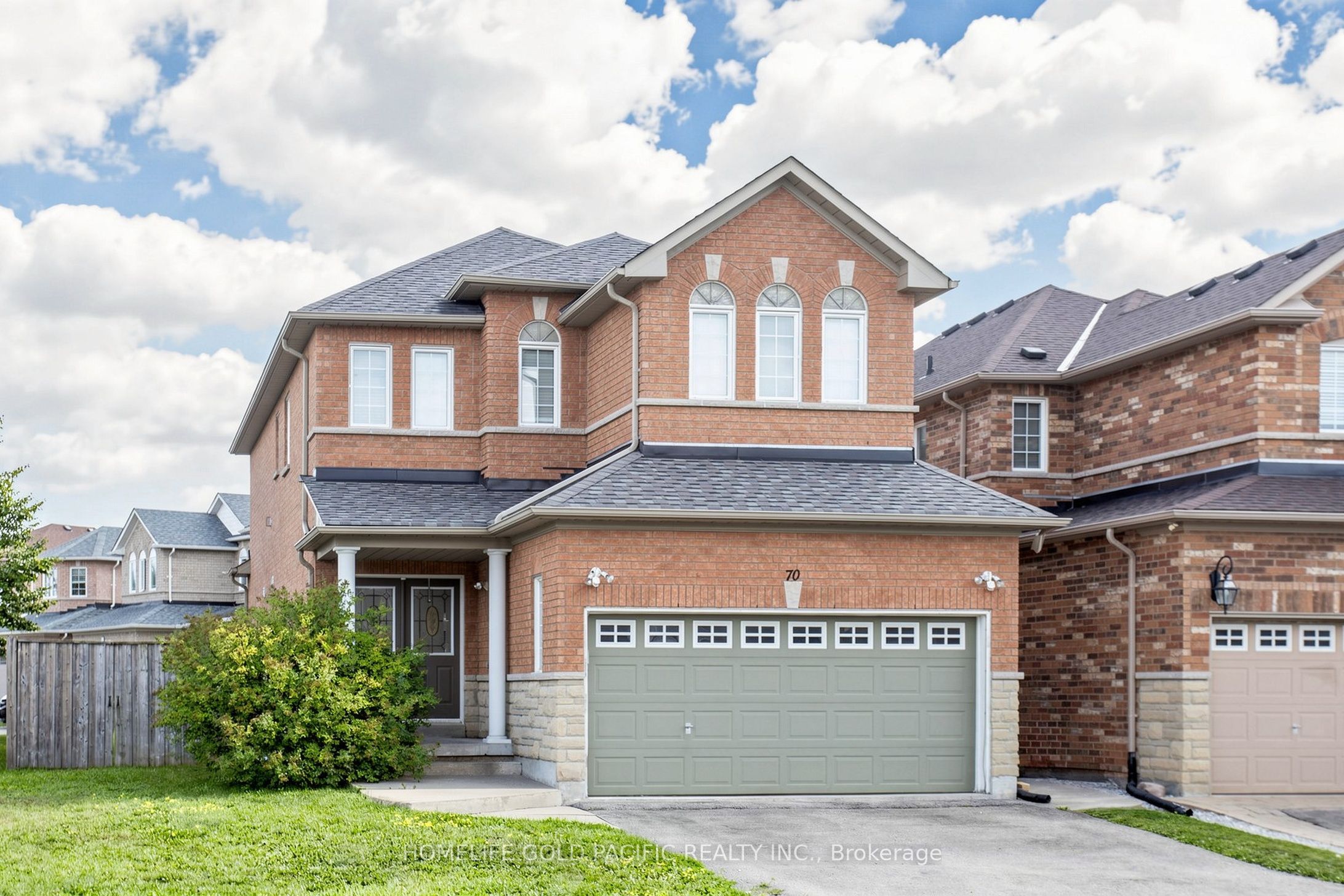 70 Mallard Marsh Crescent E Property Photo 2
