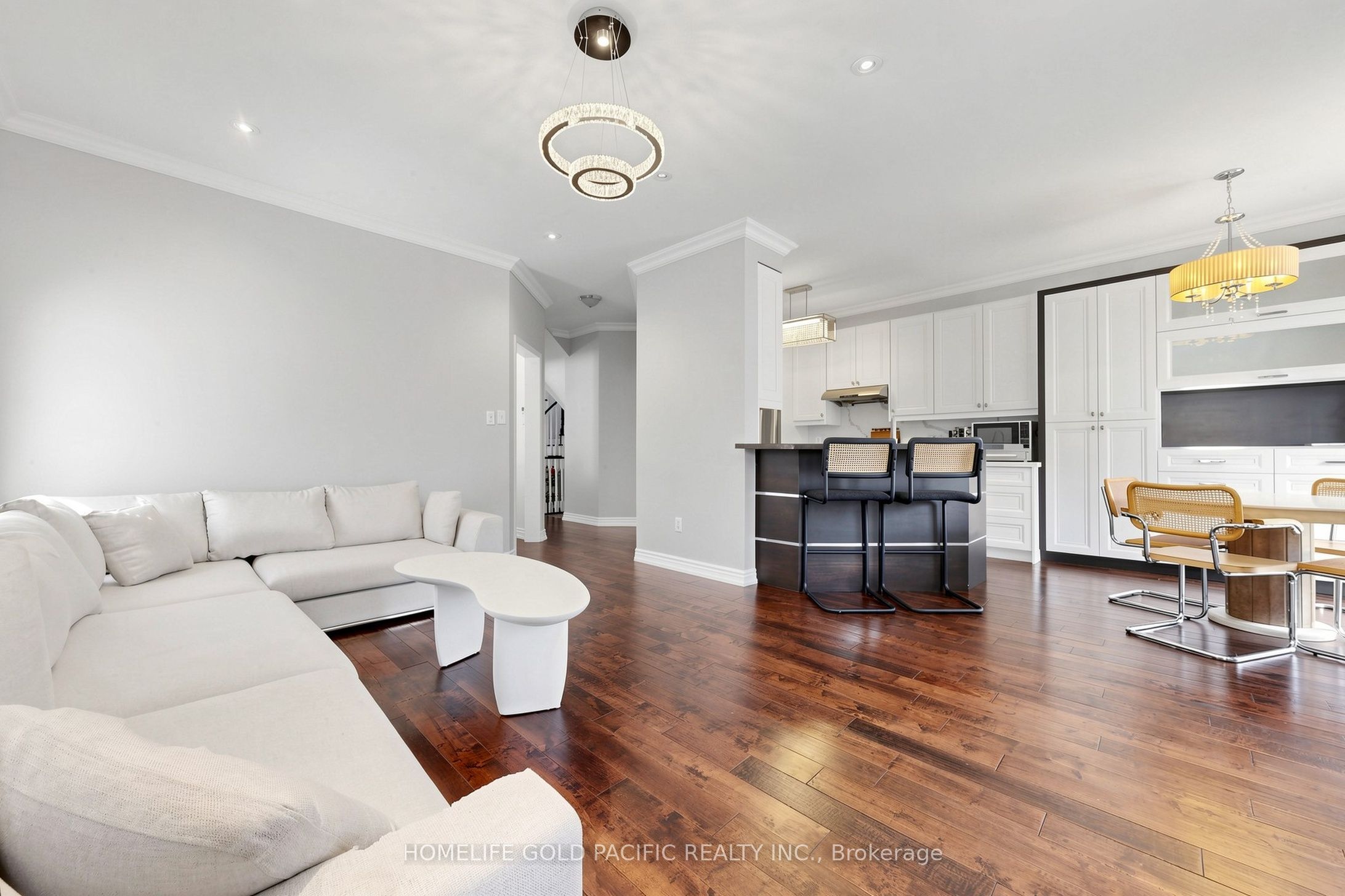 70 Mallard Marsh Crescent E Property Photo 12