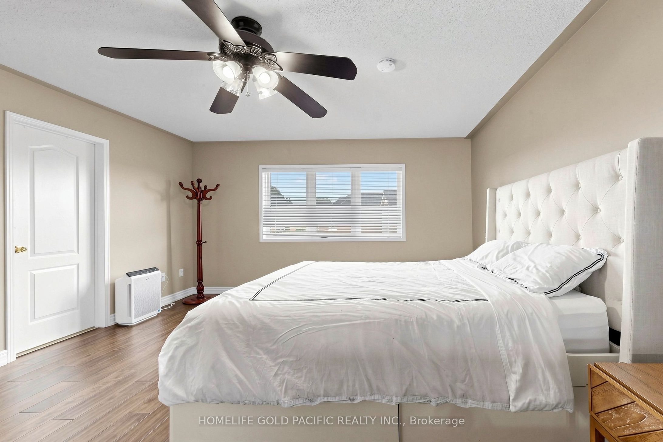 70 Mallard Marsh Crescent E Property Photo 24