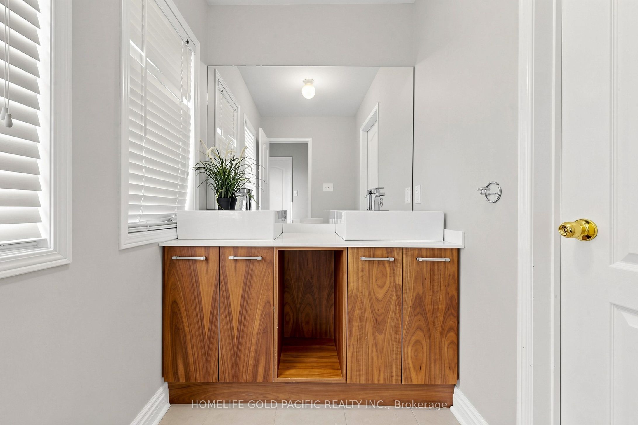 70 Mallard Marsh Crescent E Property Photo 37