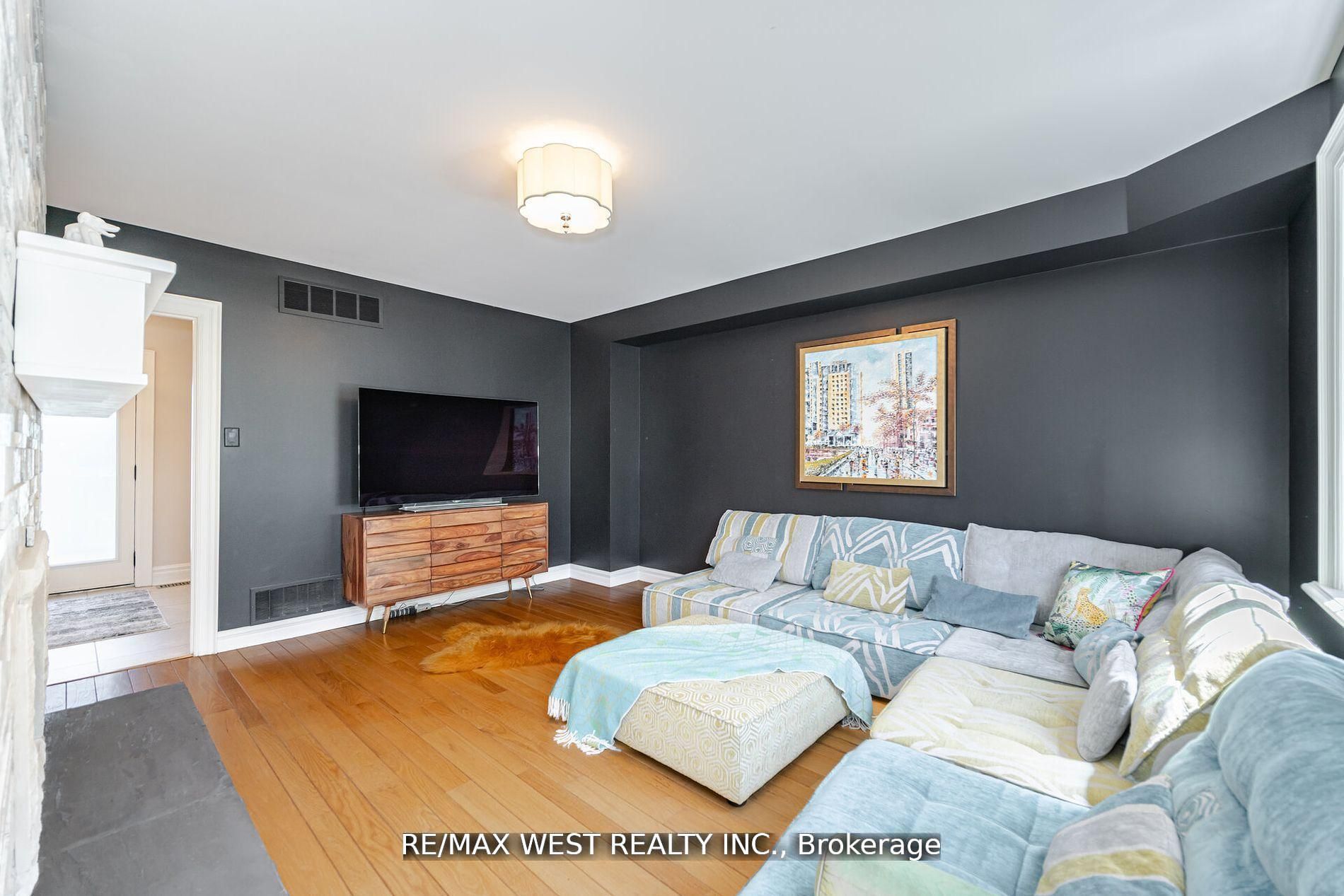 7 Stewart Crescent Property Photo 12