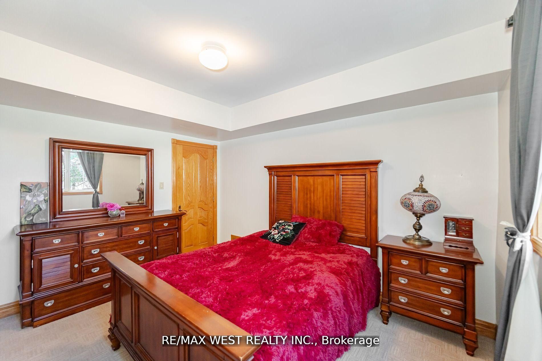 7 Stewart Crescent Property Photo 29