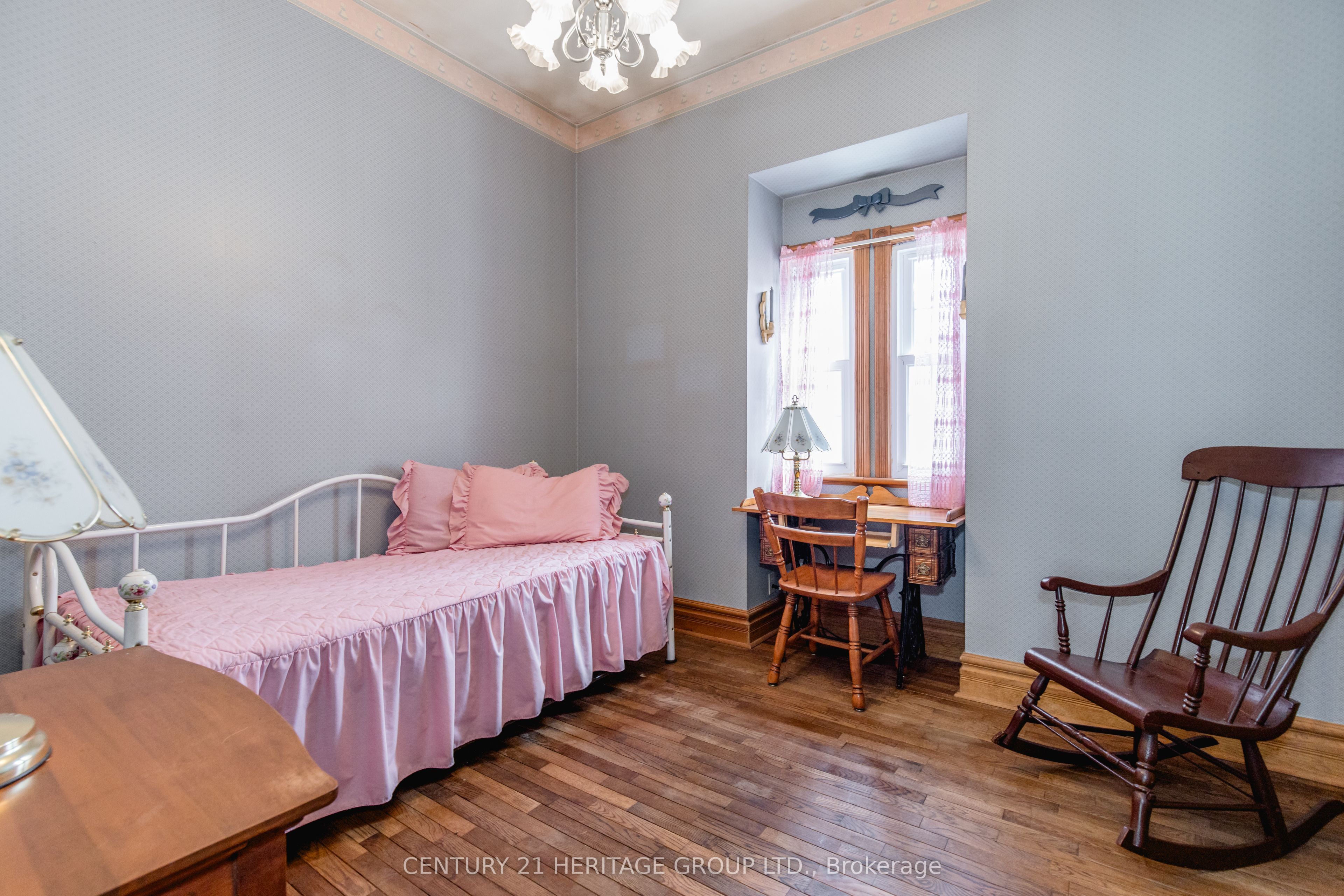 4 Thomas Street Property Photo 19