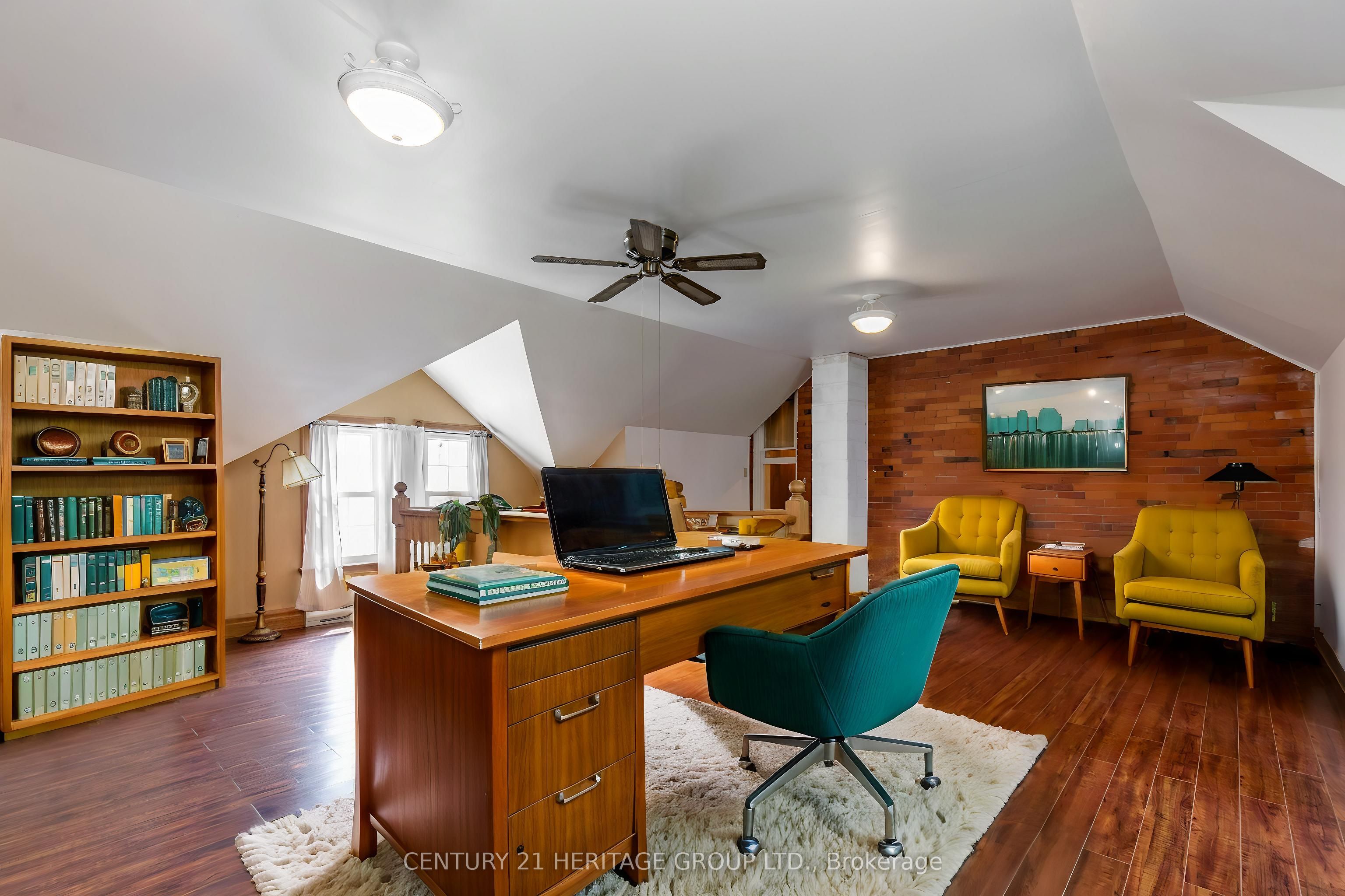 4 Thomas Street Property Photo 21