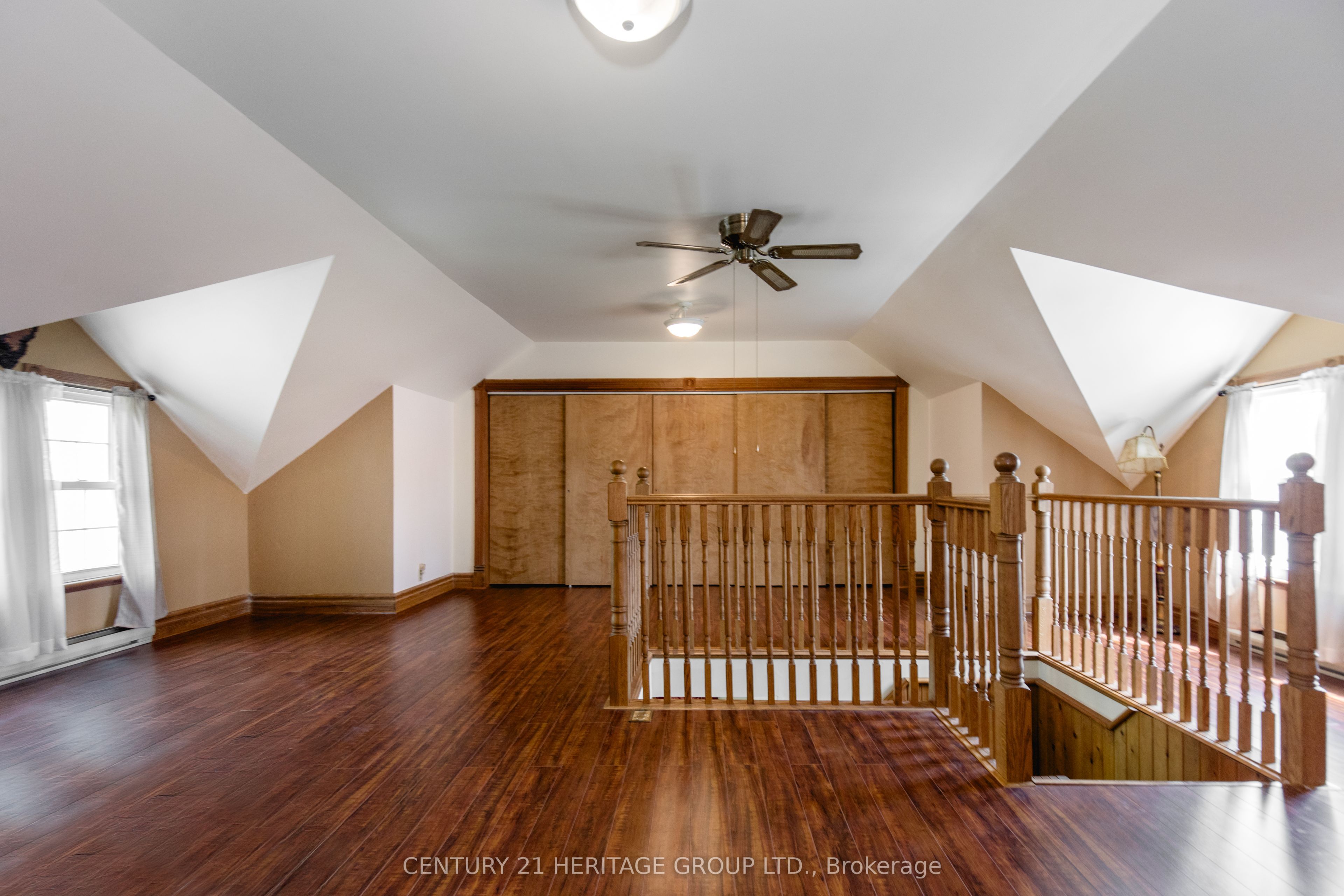 4 Thomas Street Property Photo 22