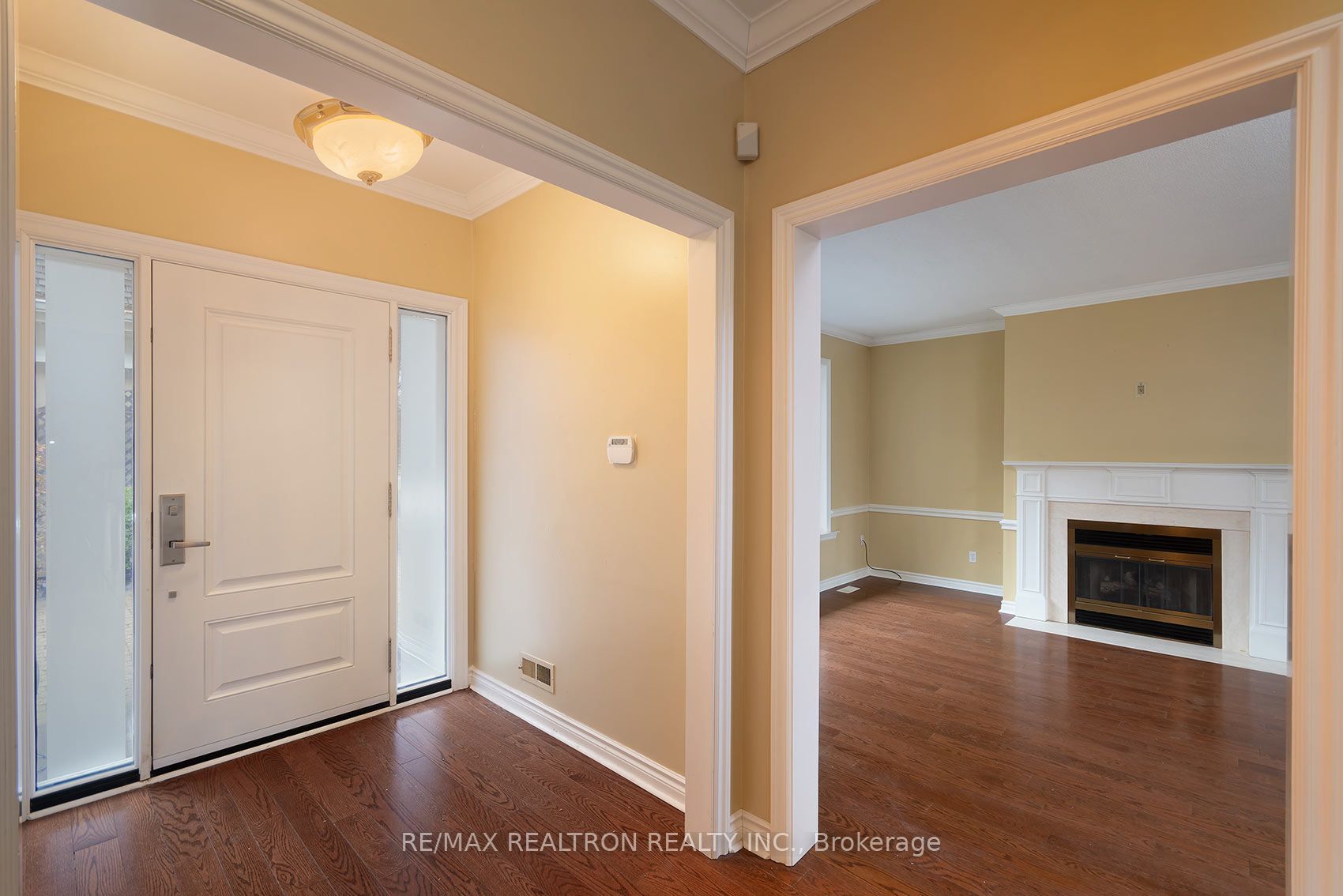 462 Beacon Hall Drive Property Photo 14