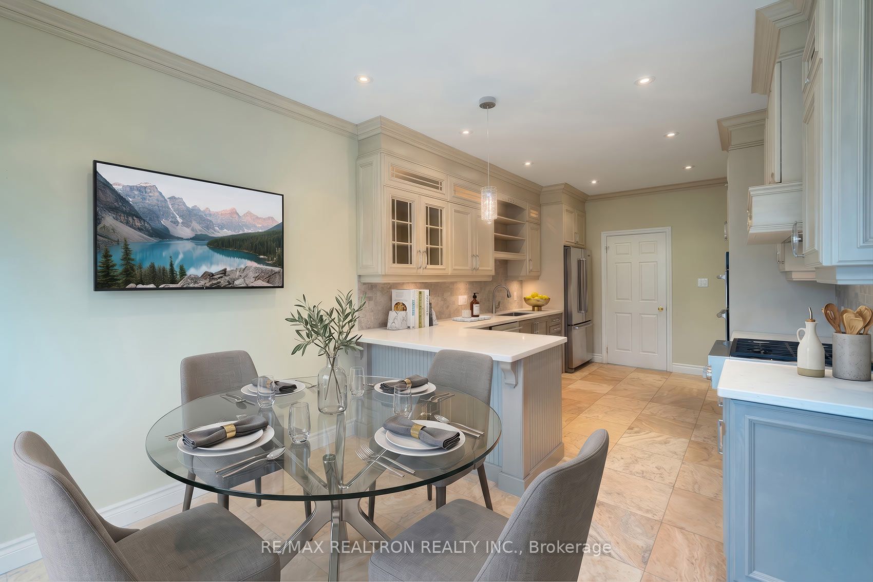 462 Beacon Hall Drive Property Photo 19