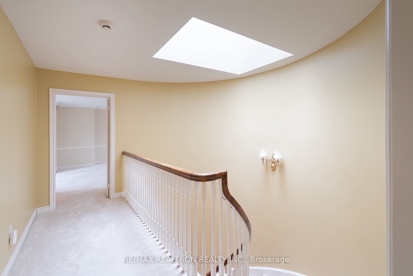 462 Beacon Hall Drive Property Photo 25