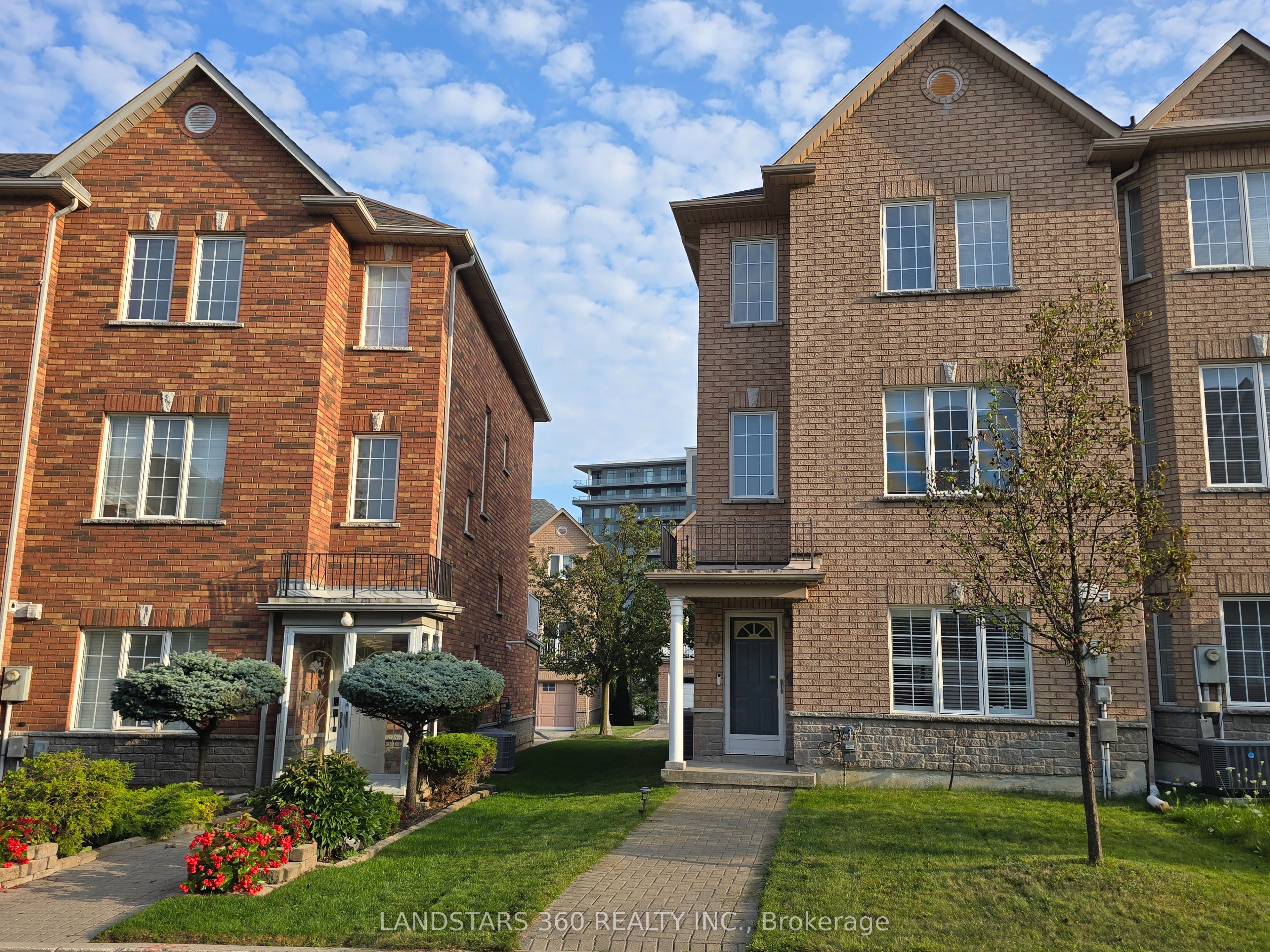 19 Azalea Gate Way Property Photo 1