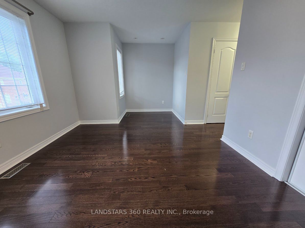 19 Azalea Gate Way Property Photo 5
