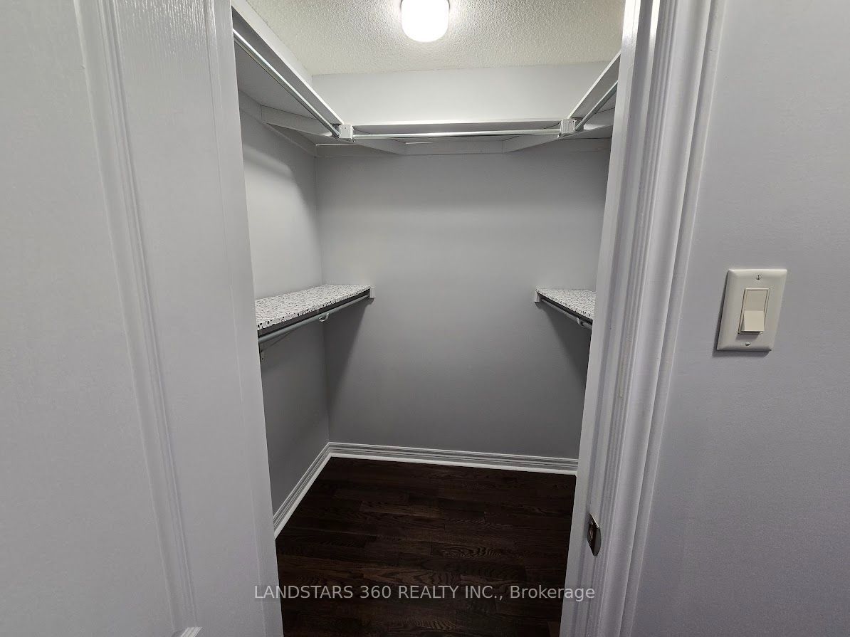 19 Azalea Gate Way Property Photo 9
