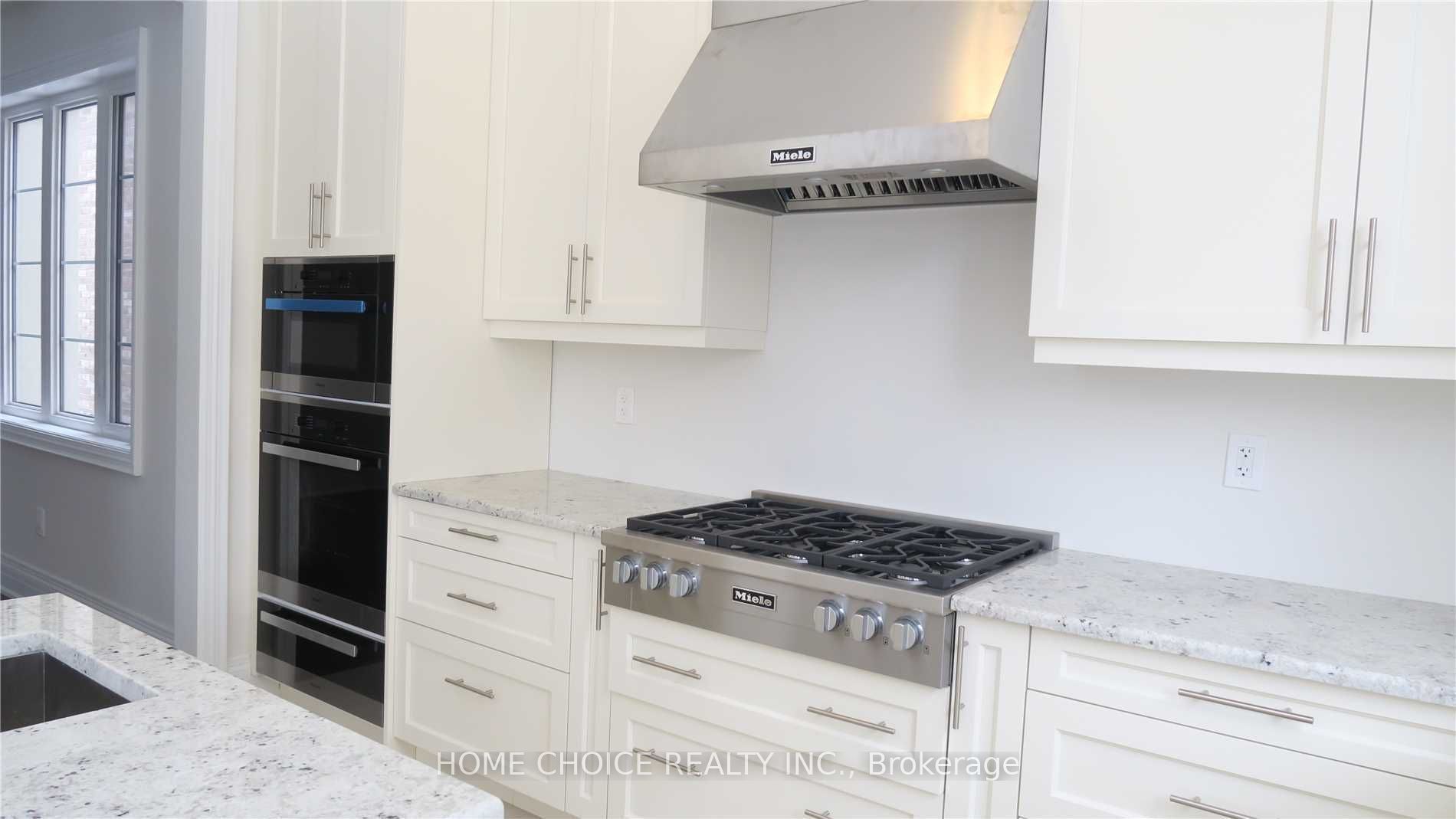 120 Hurst Avenue Property Photo 8