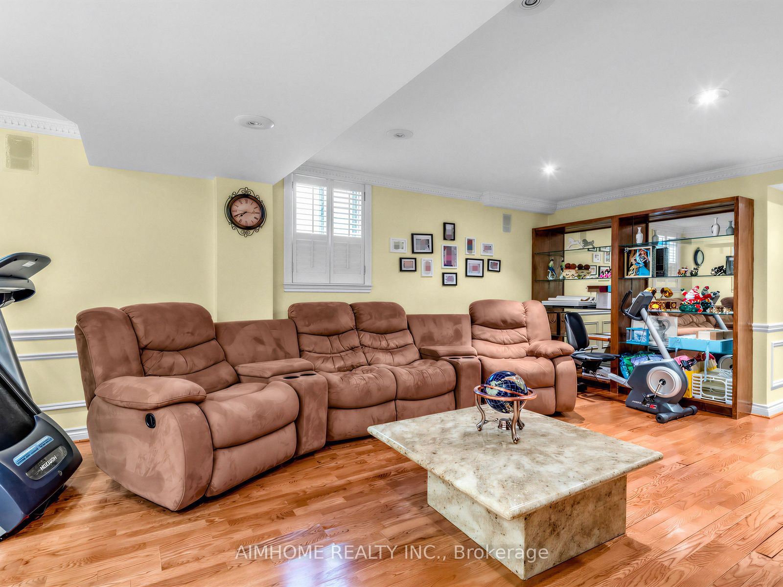 92 Braeside Square Property Photo 27