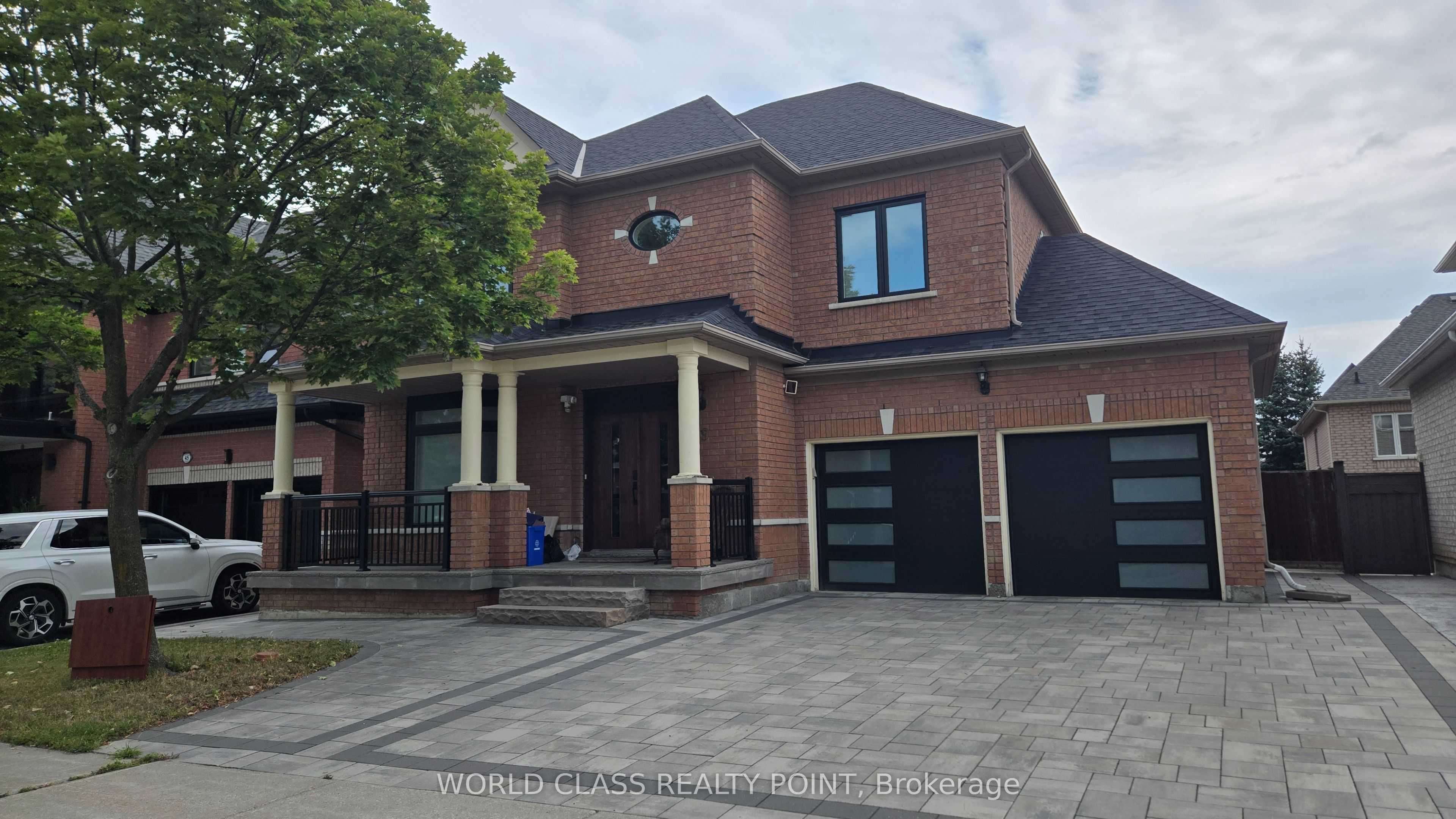39 Tremblay Avenue Property Photo 1