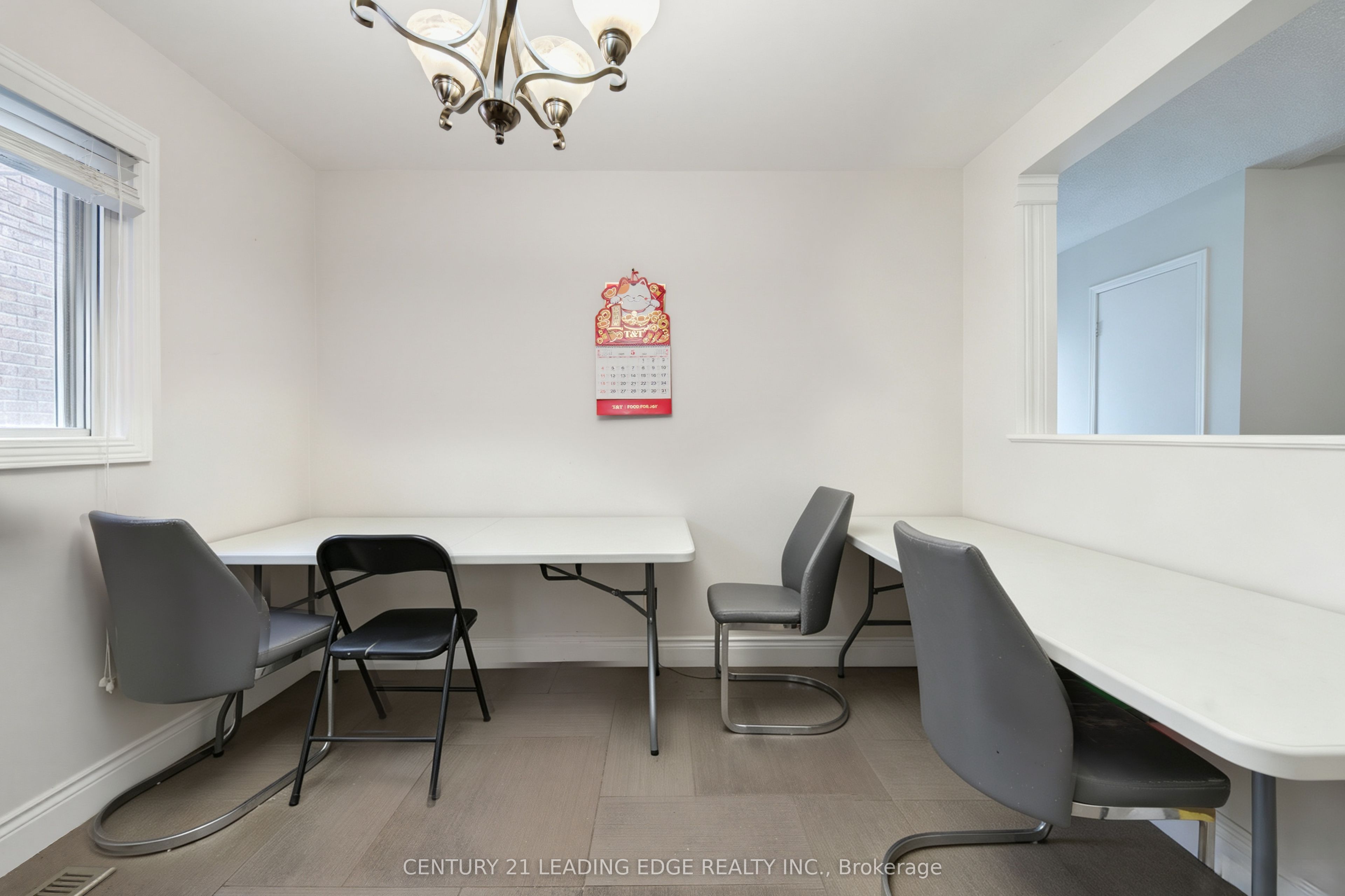 56 Sunshine Drive Property Photo 12