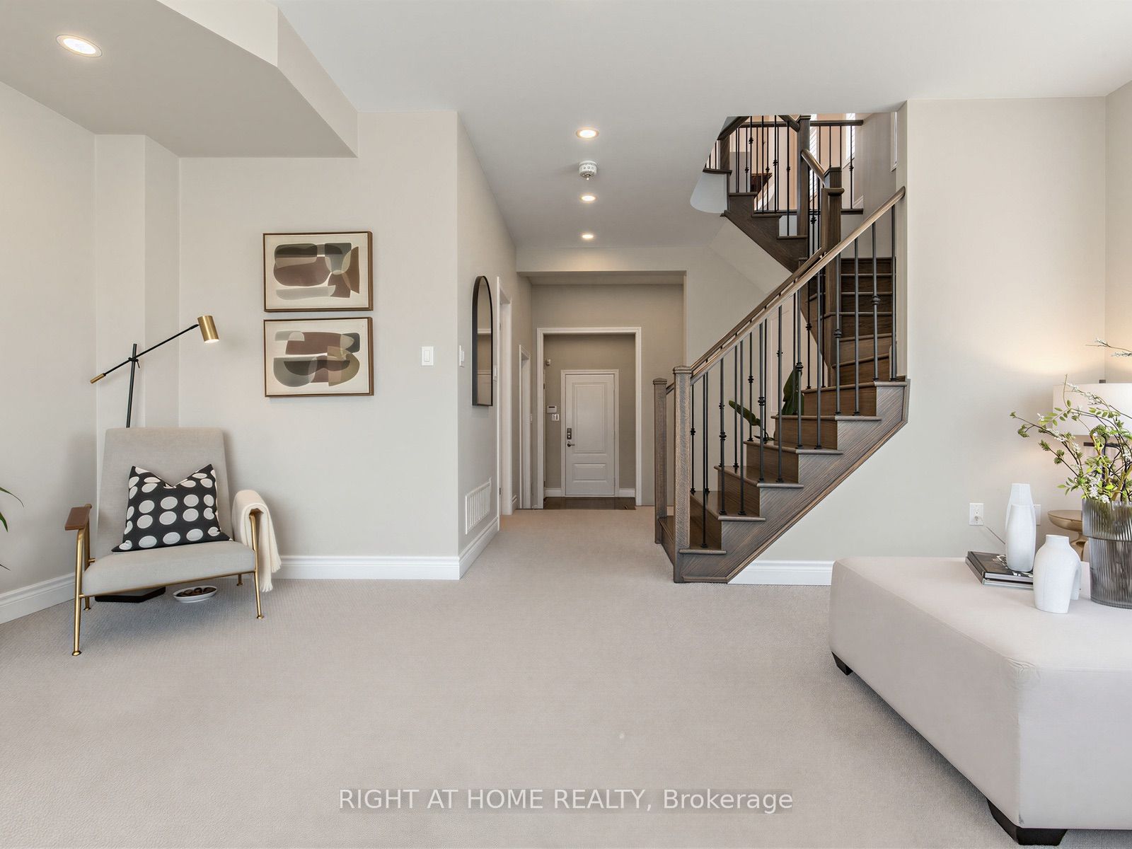 88 Crimson Forest Drive Property Photo 8