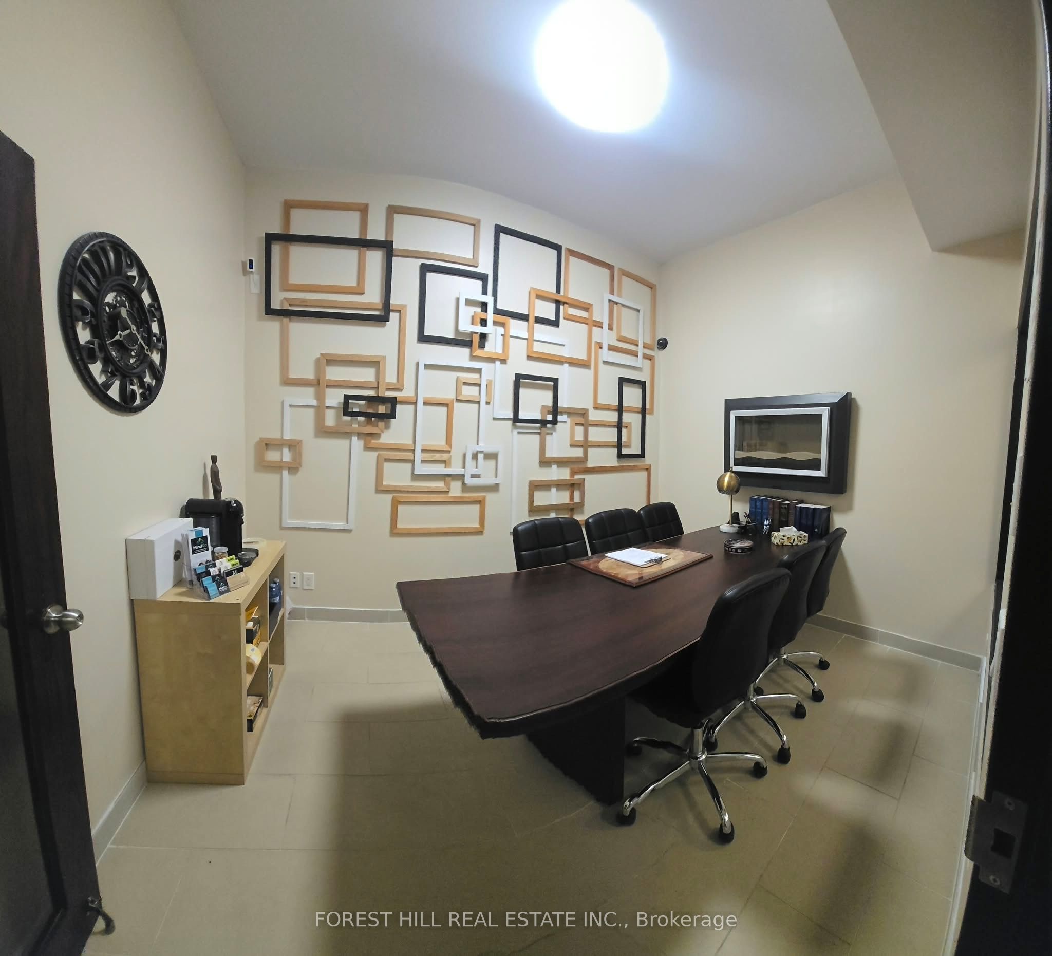 10087 Yonge Street Property Photo 23