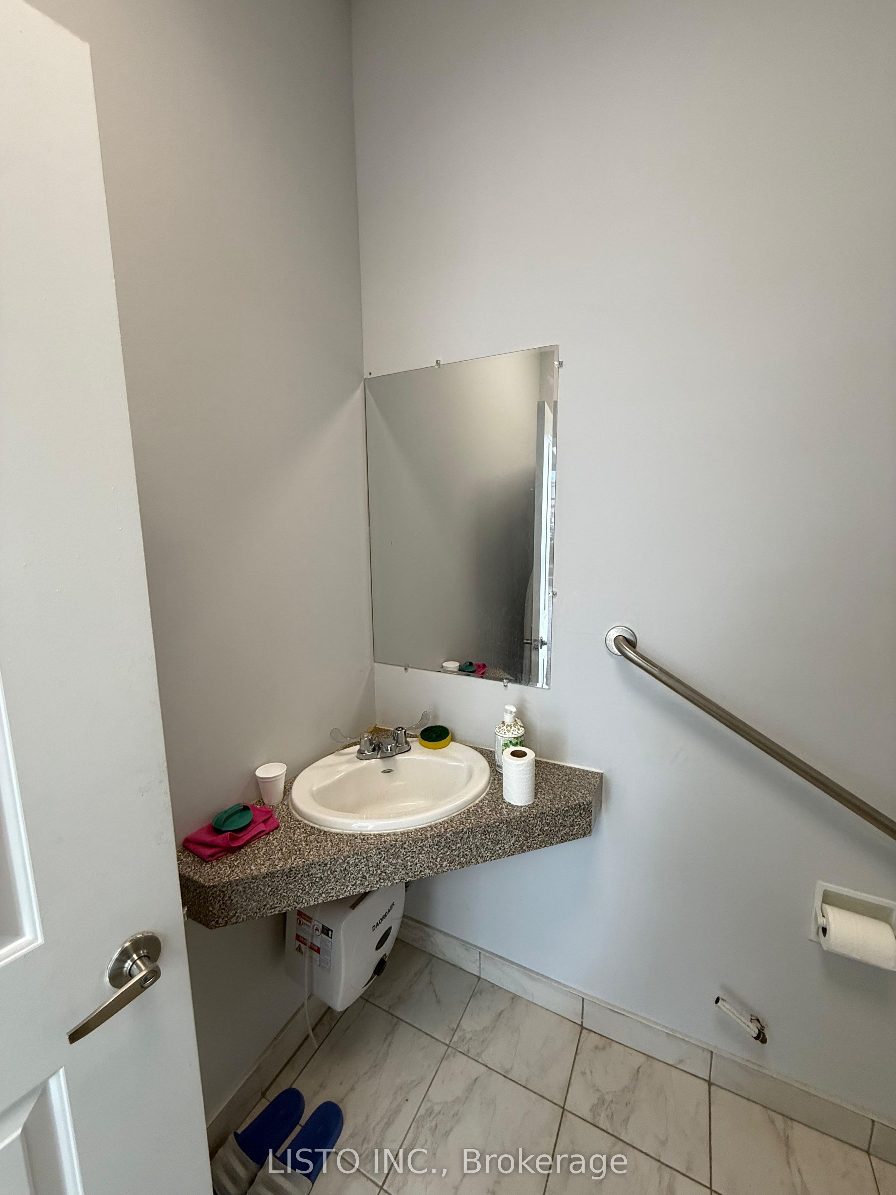 45 Karachi Drive 47 Property Photo 17
