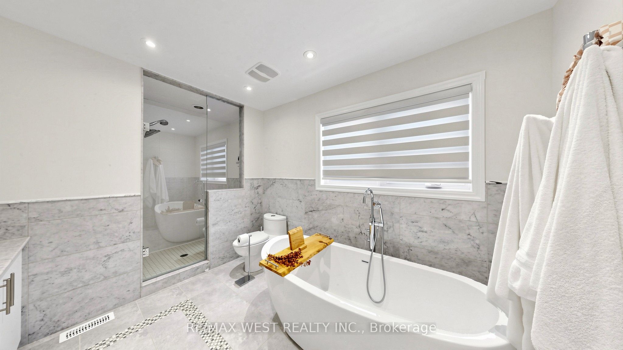 57 Alex Campbell Crescent Property Photo 18