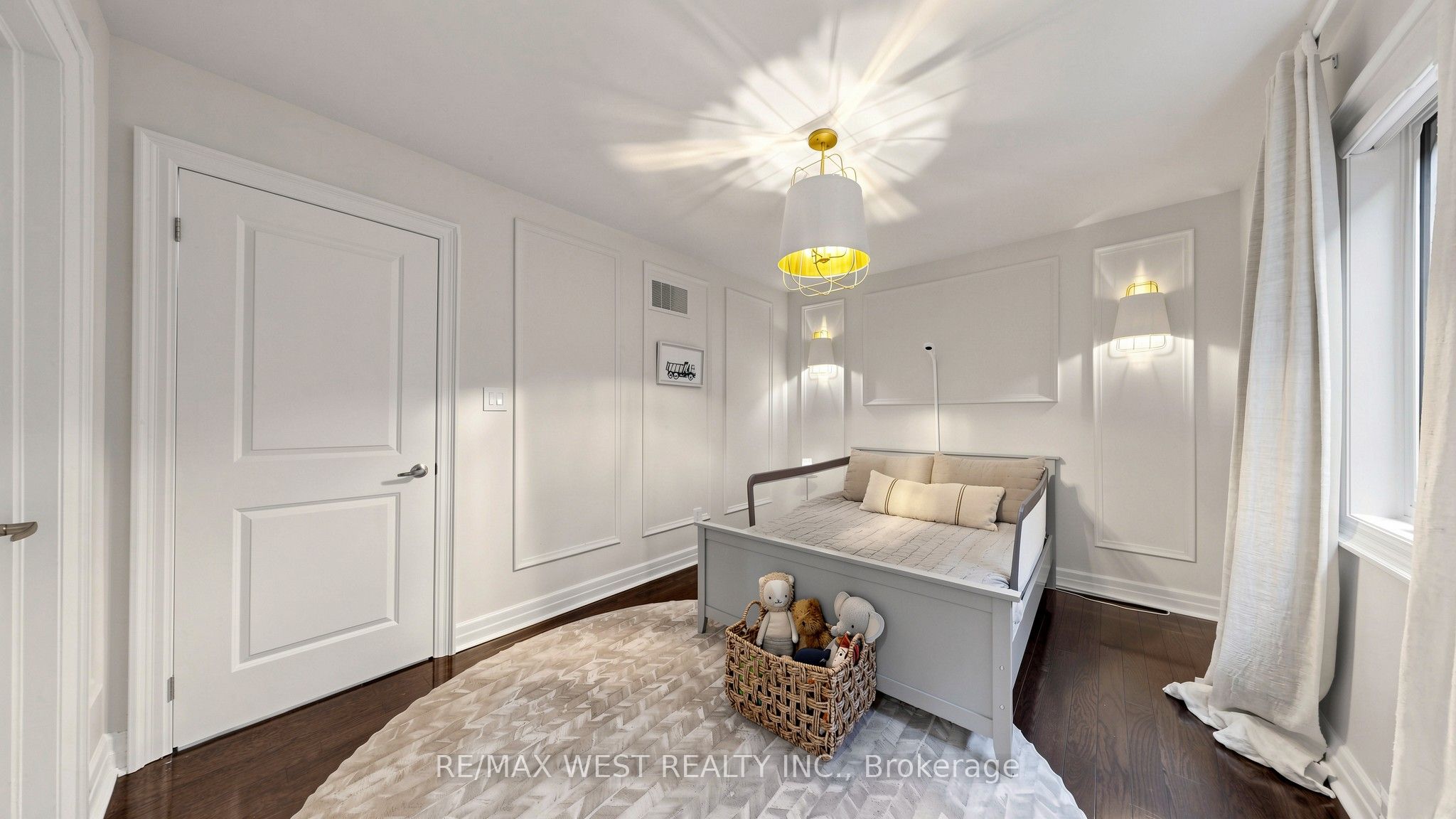57 Alex Campbell Crescent Property Photo 21
