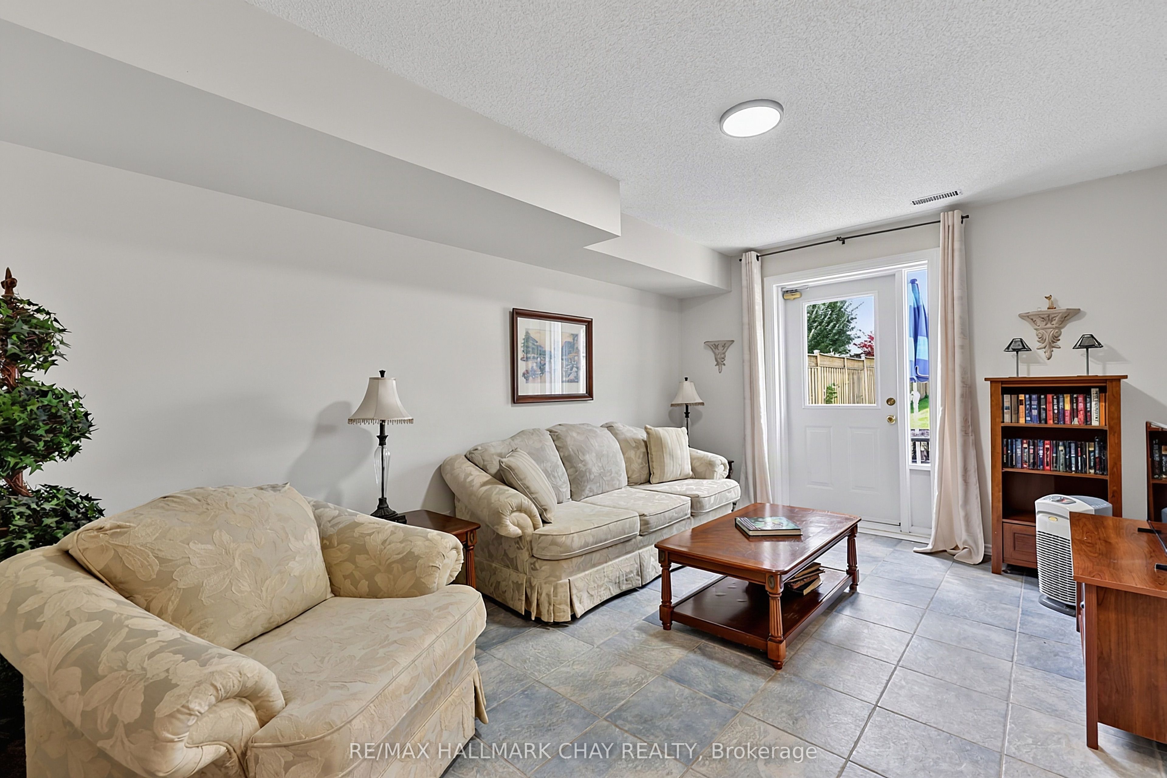 436 Simcoe Road Property Photo 17