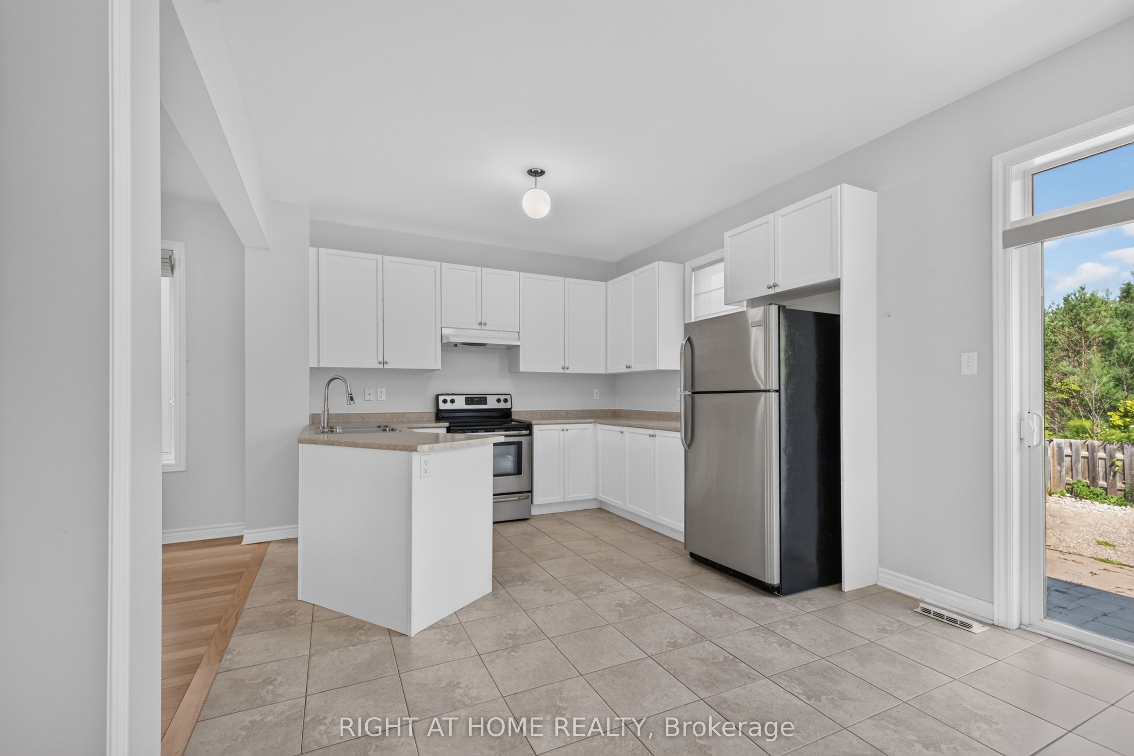 78 Blanchard Crescent Property Photo 18
