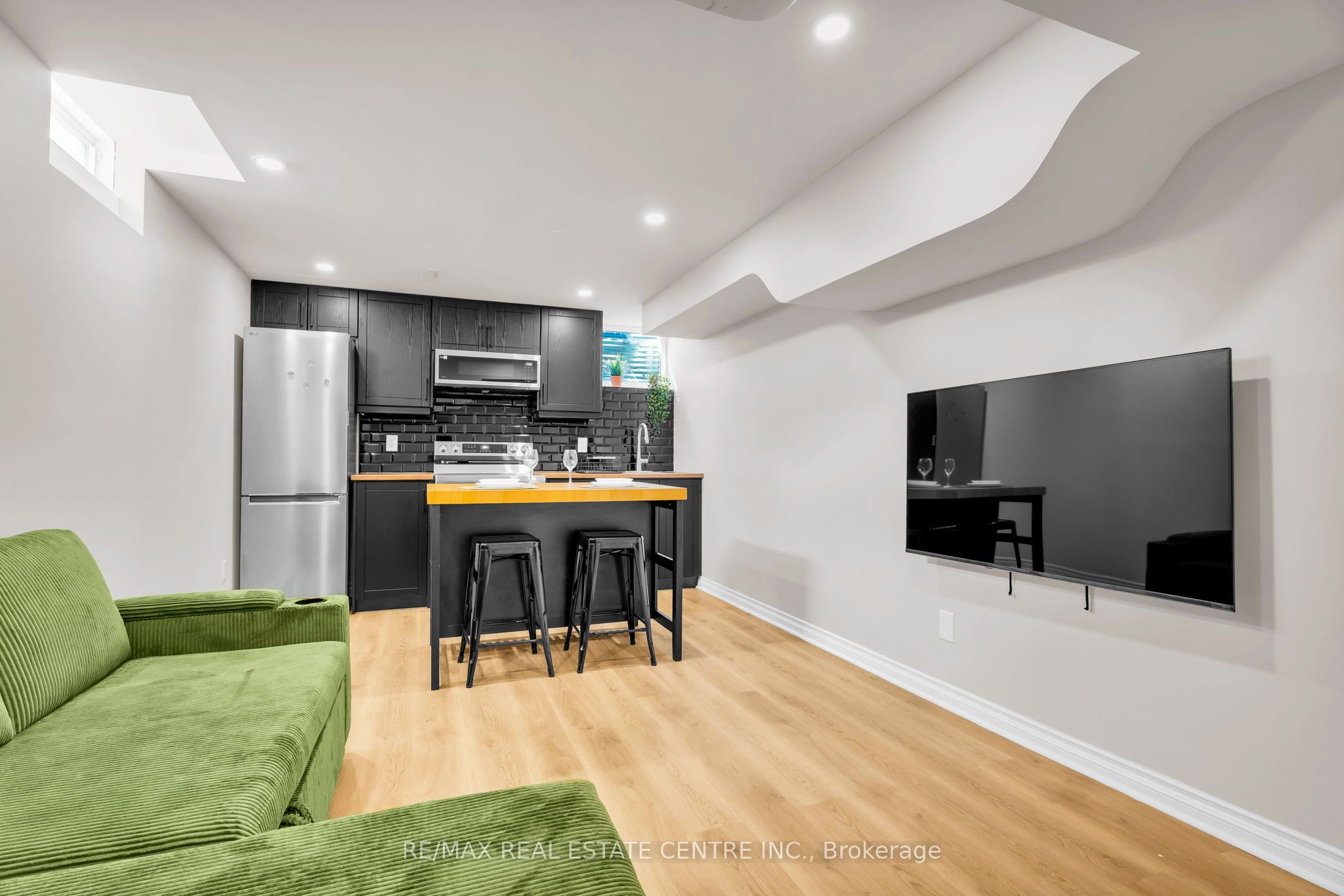 67 Ferdinand Avenue Property Photo 8