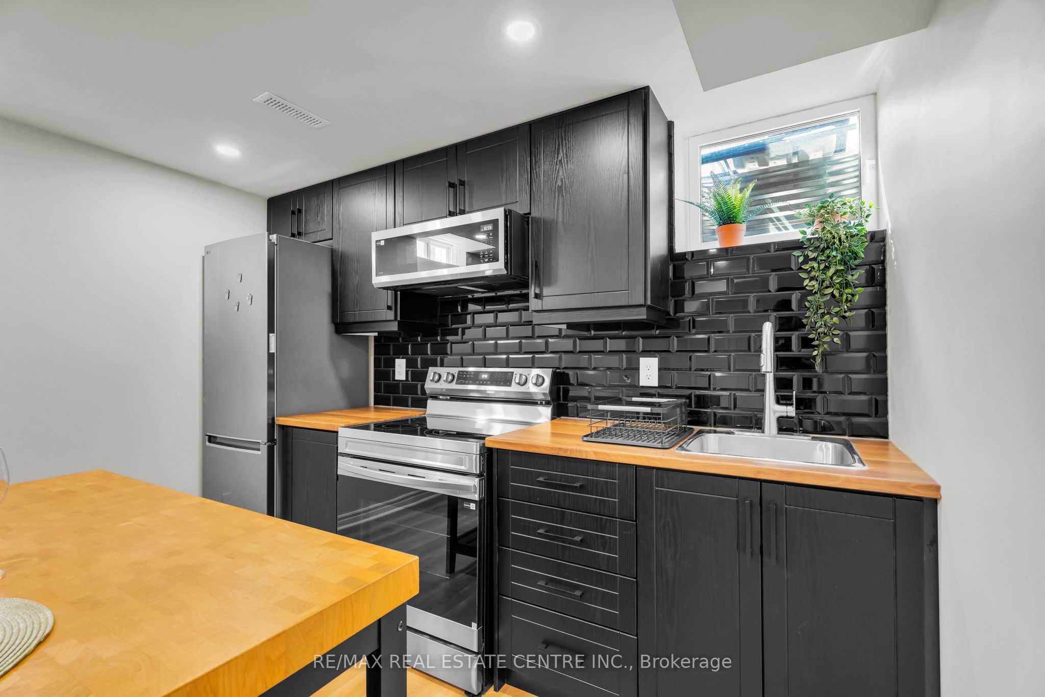 67 Ferdinand Avenue Property Photo 14