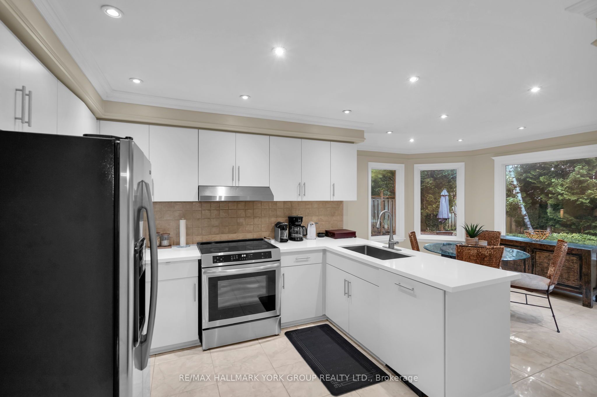95 Gilbank Drive Property Photo 11