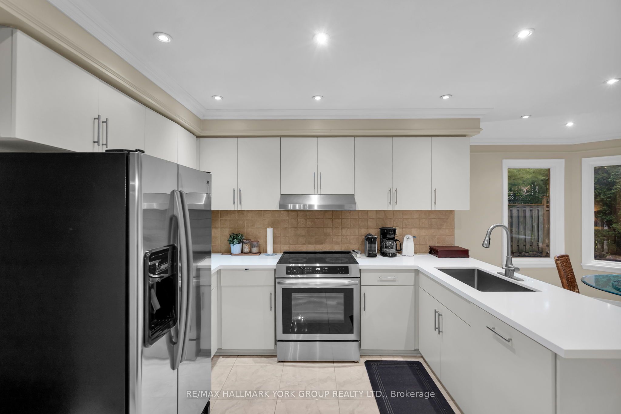 95 Gilbank Drive Property Photo 12