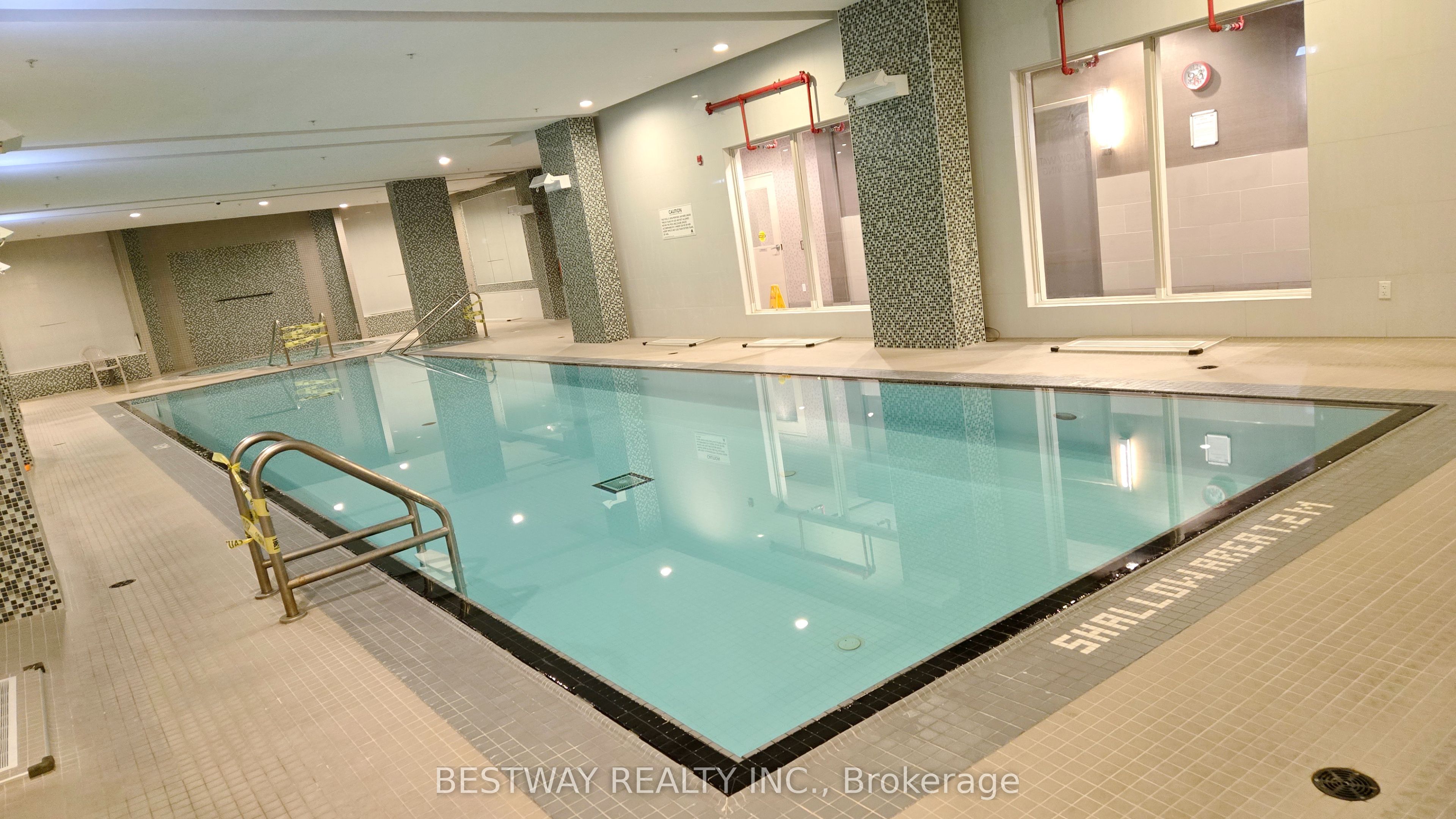75 Norman Bethune Avenue 208 Property Photo 20