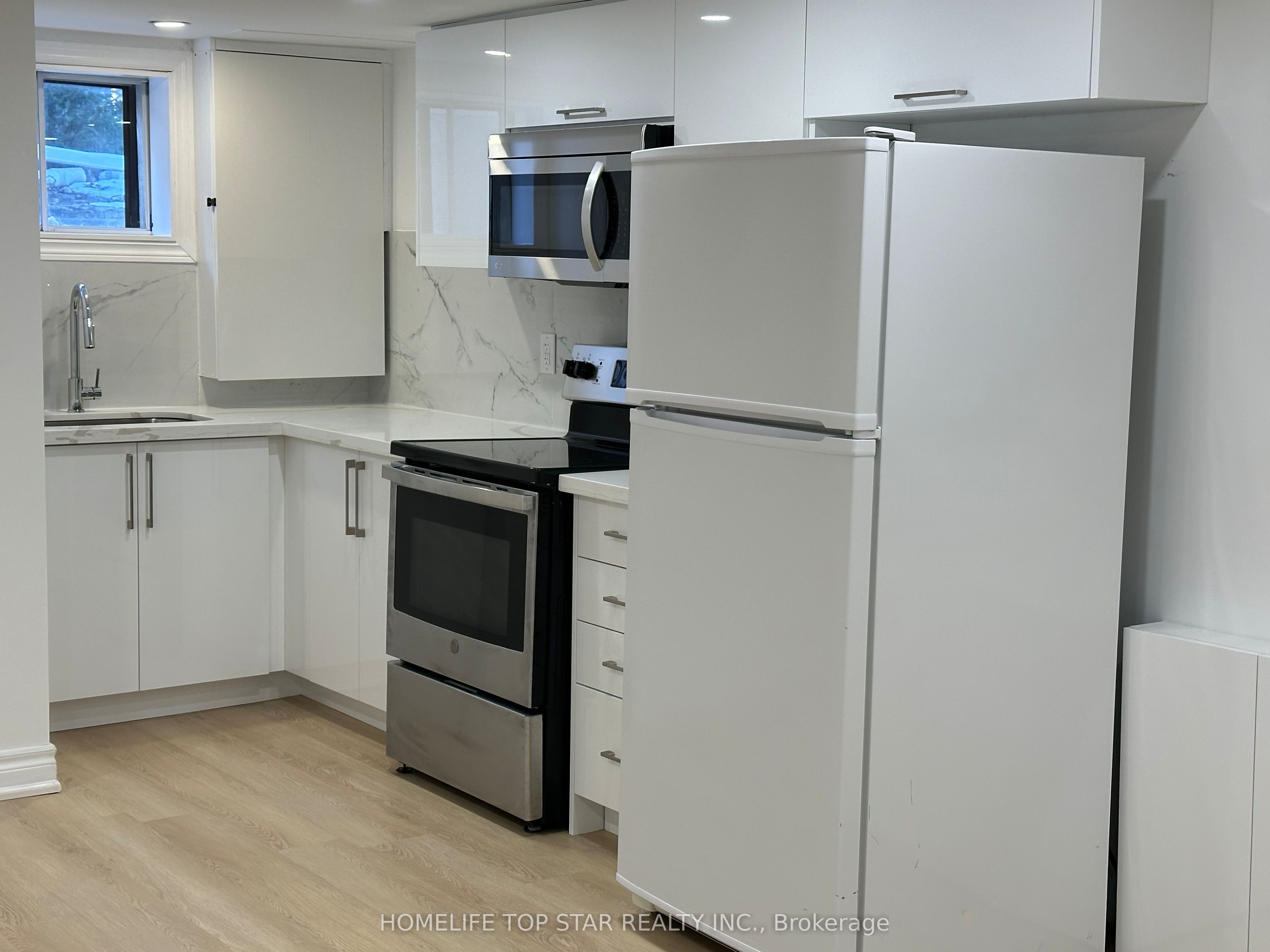 38 Cartier Crescent Basement Property Photo 5