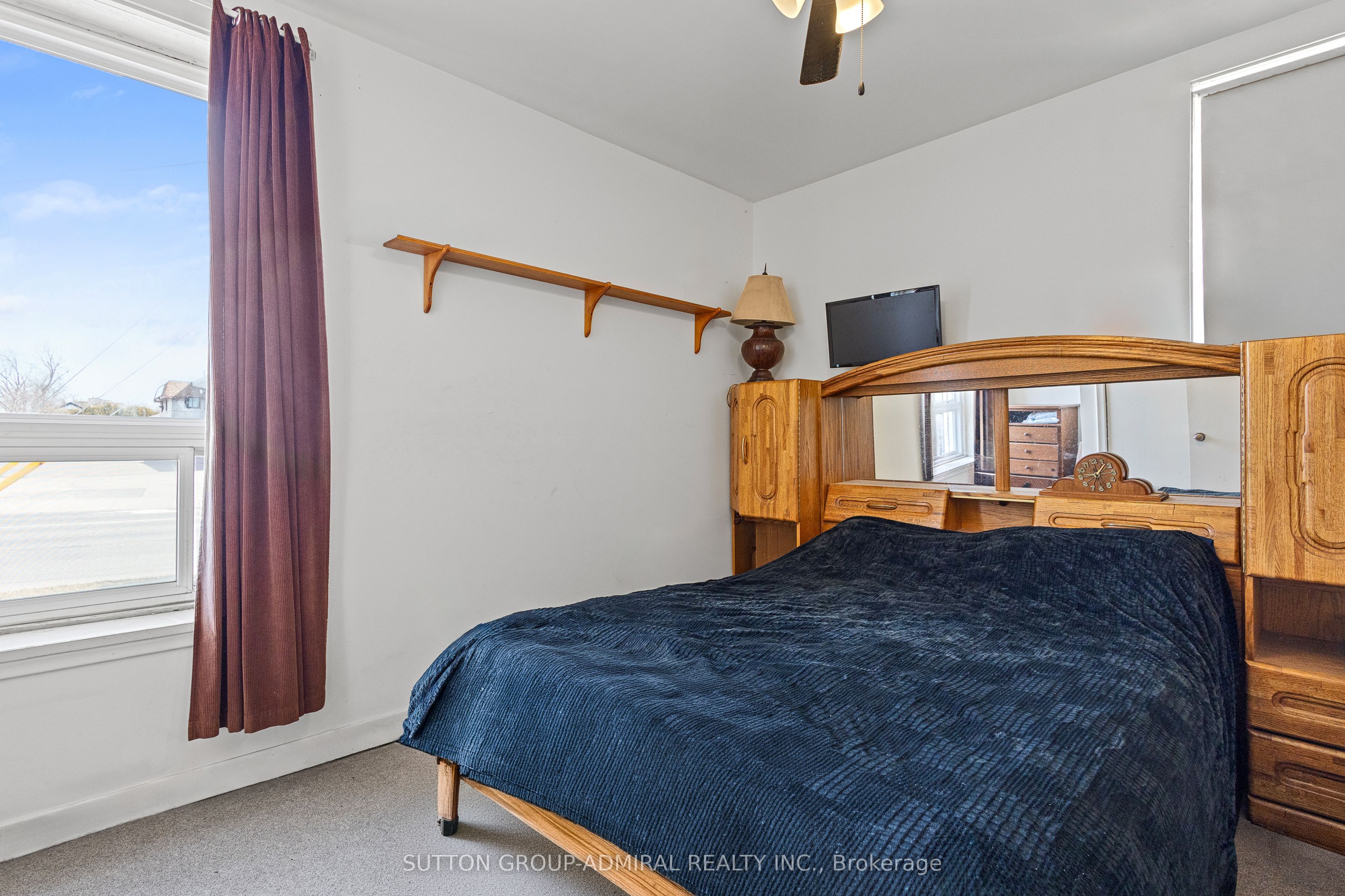 6745 Main Street Property Photo 12