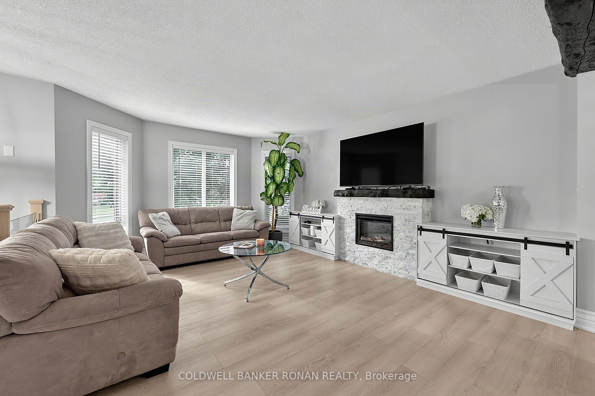57 Pine Park Boulevard Property Photo 13