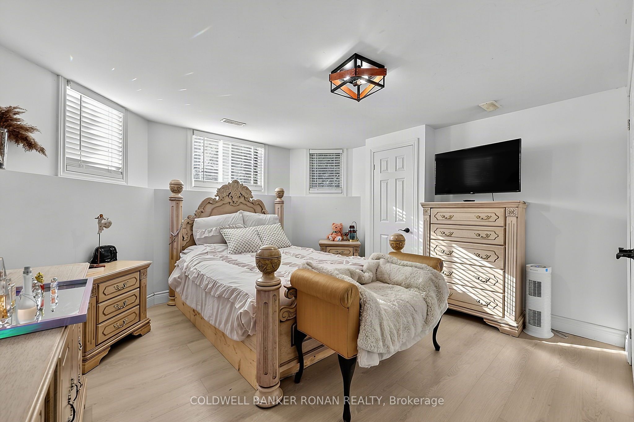 57 Pine Park Boulevard Property Photo 28