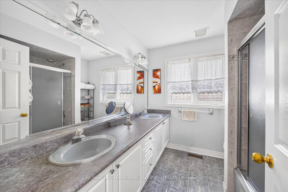 96 Townsgate Drive Property Photo 22