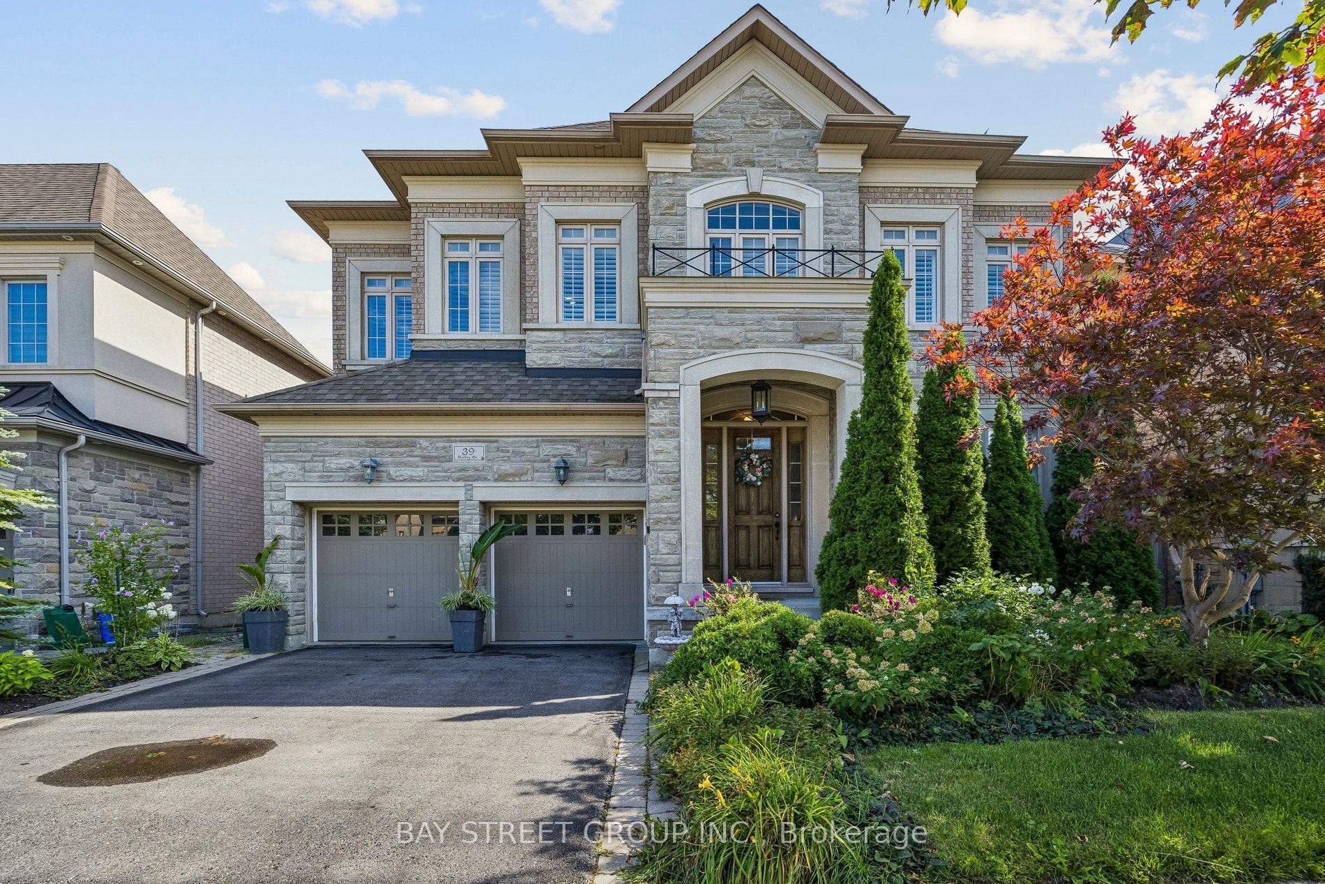 39 Harley Drive Property Photo 1