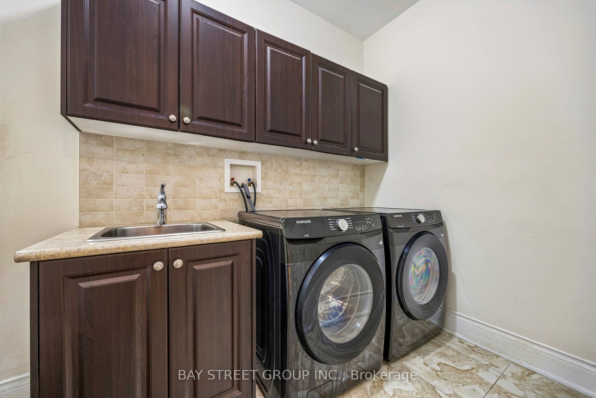 39 Harley Drive Property Photo 25
