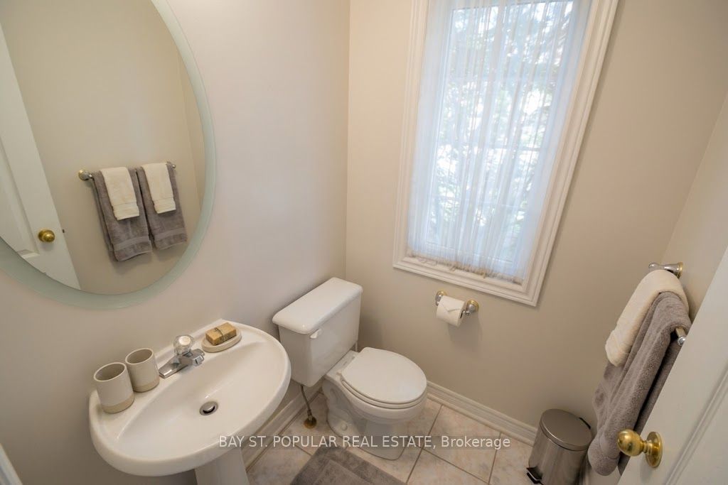 49 Angelica Avenue Property Photo 11
