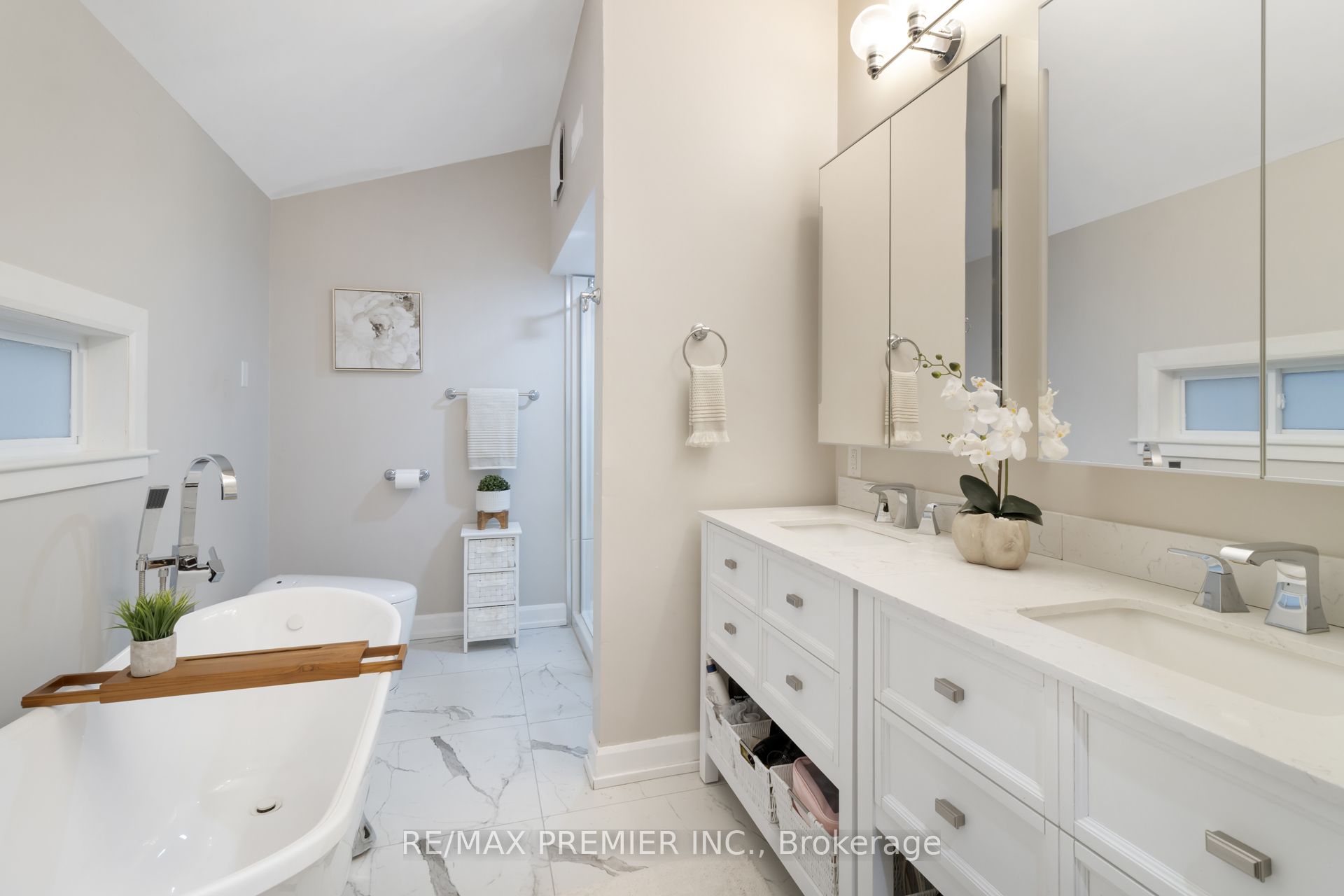 60 Nobleview Drive Property Photo 14