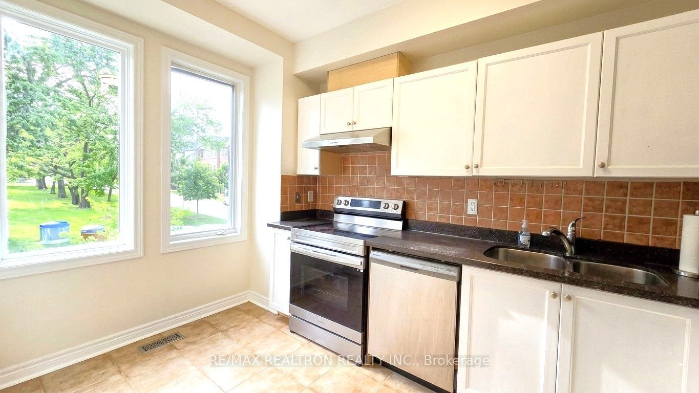 17 Carnation Road Property Photo 5