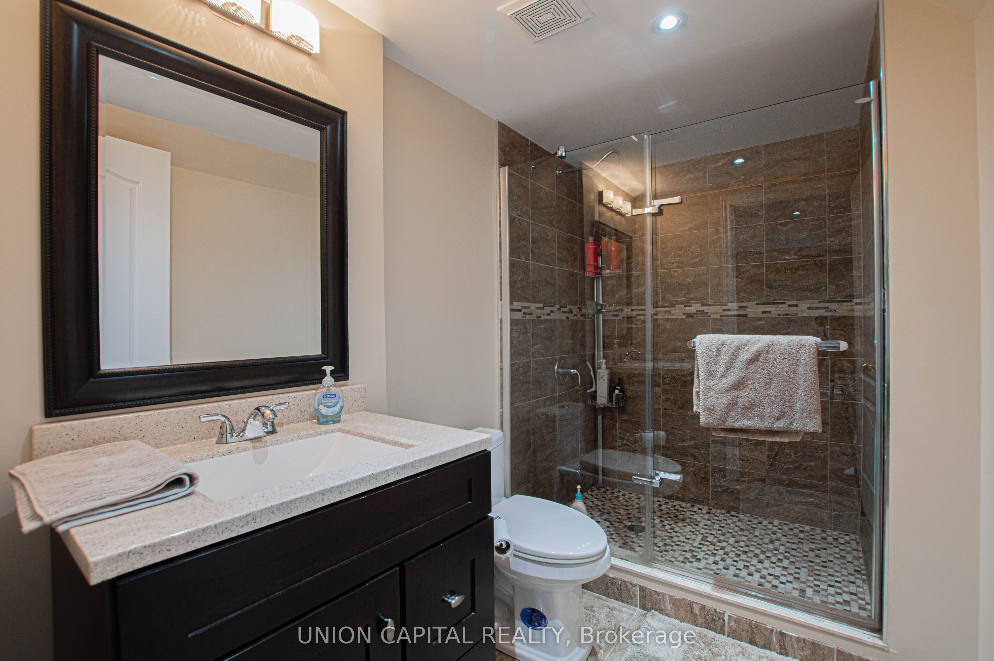 28 Sail Crescent Property Photo 25
